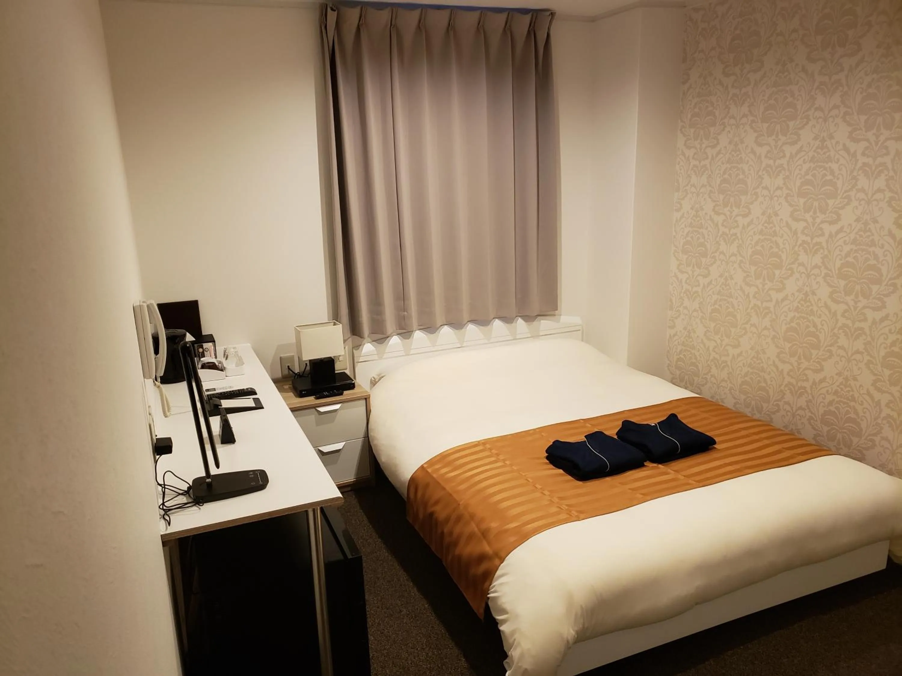 Standard Double Room - single occupancy in HOTEL CARNA A