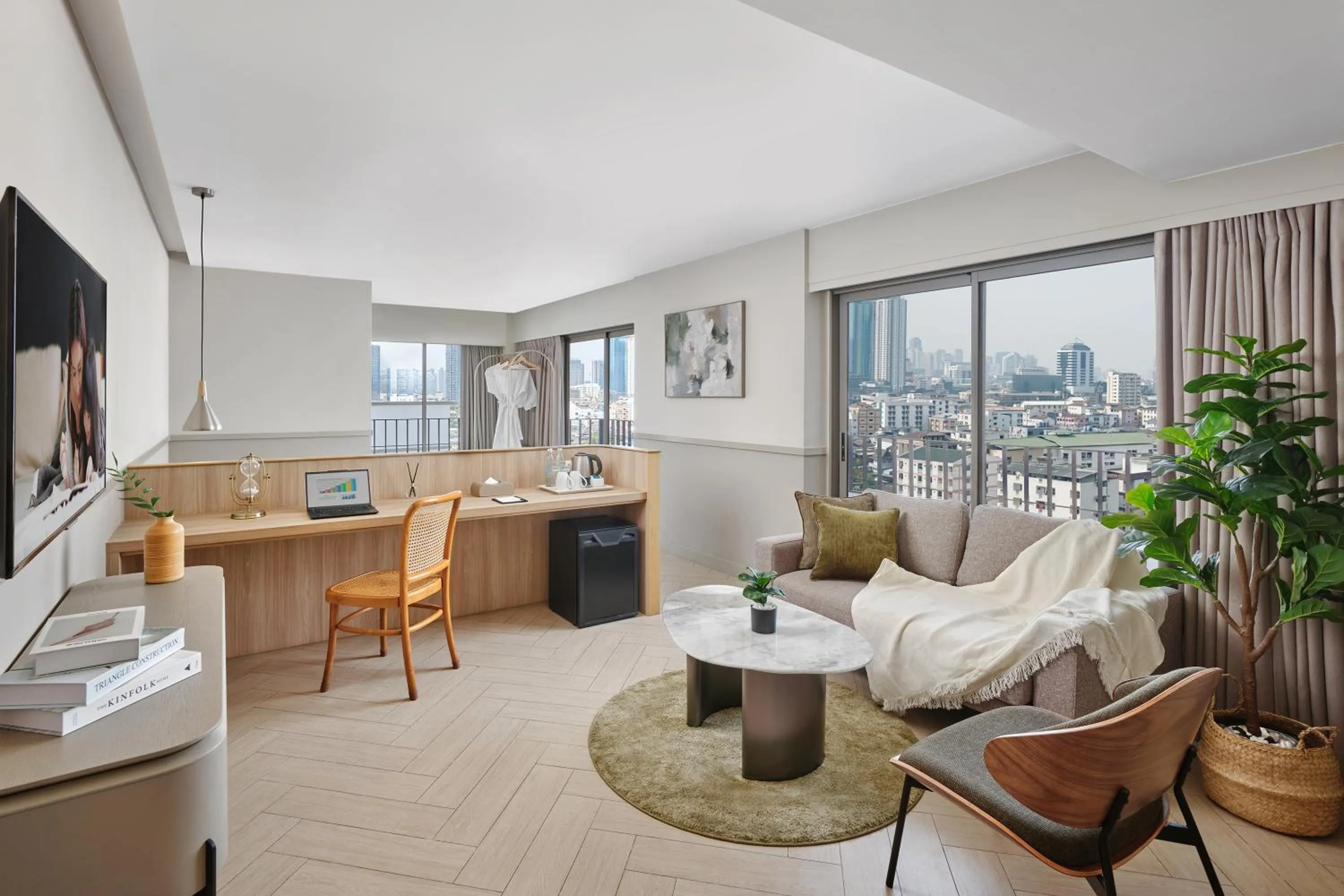 Executive Room King in Somerset Sukhumvit 71 Bangkok