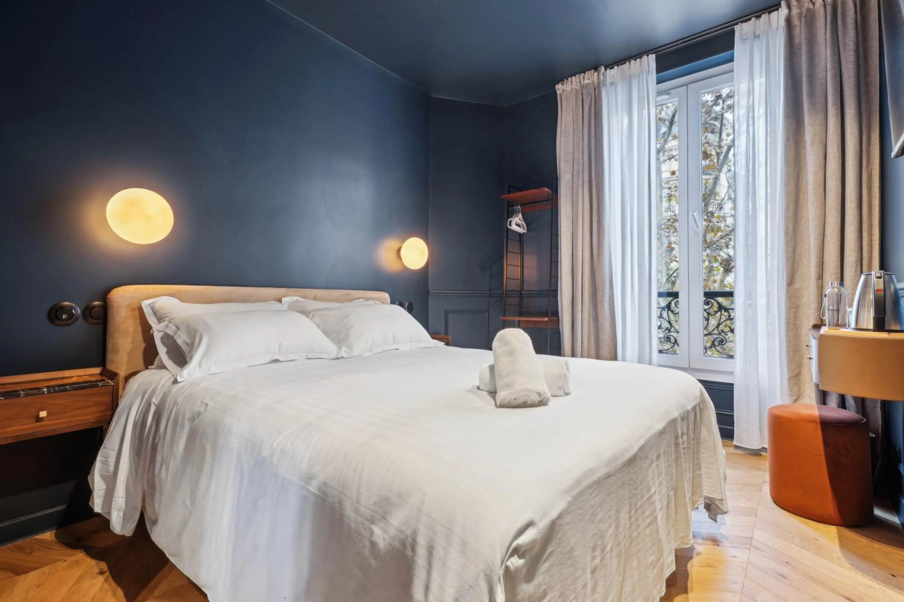 Double Room with Private Bathroom in Hôtel Clémence