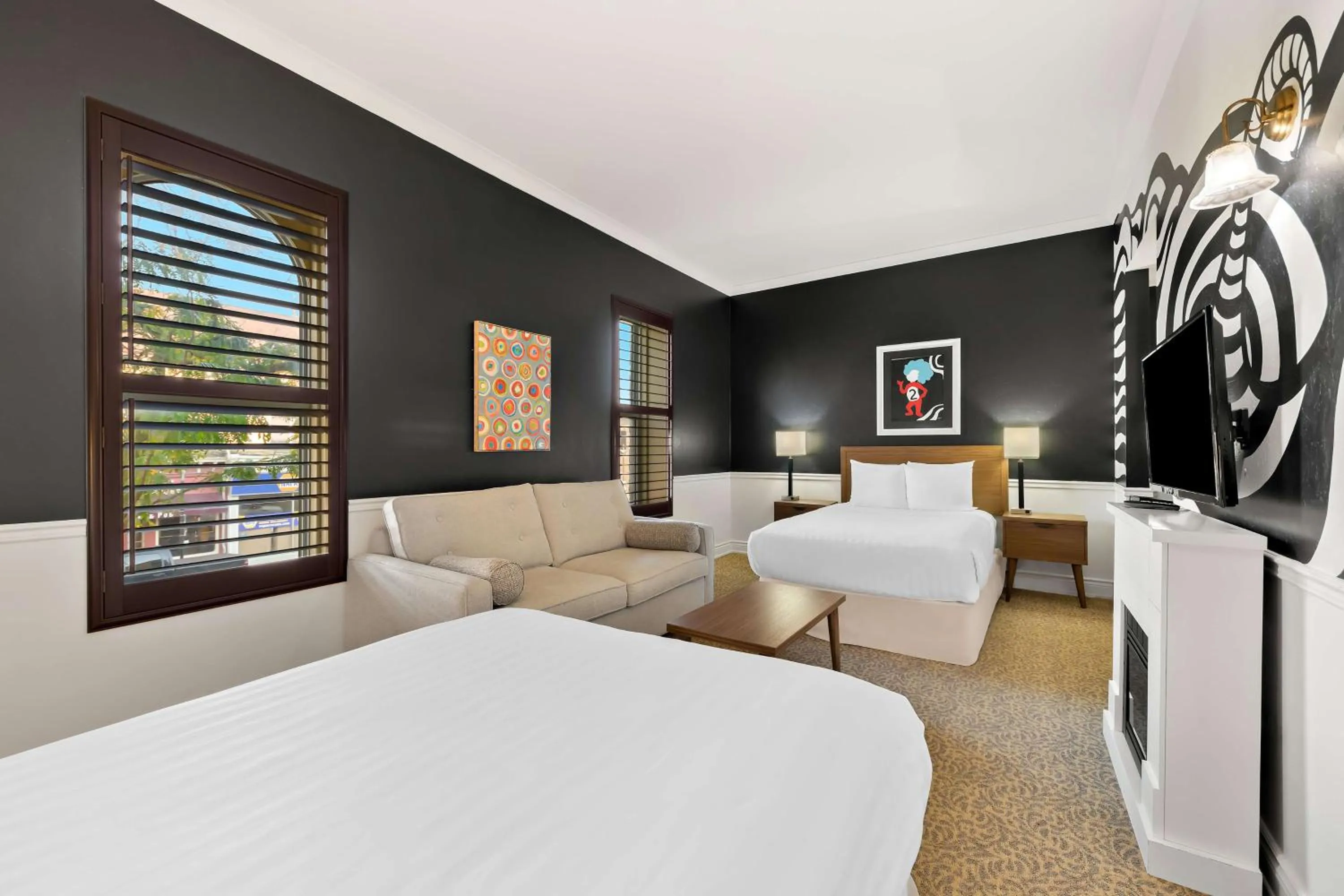 Suite with Two Double Beds and Sitting Area - Non-Smoking in The Arlington Hotel - BW Signature Collection