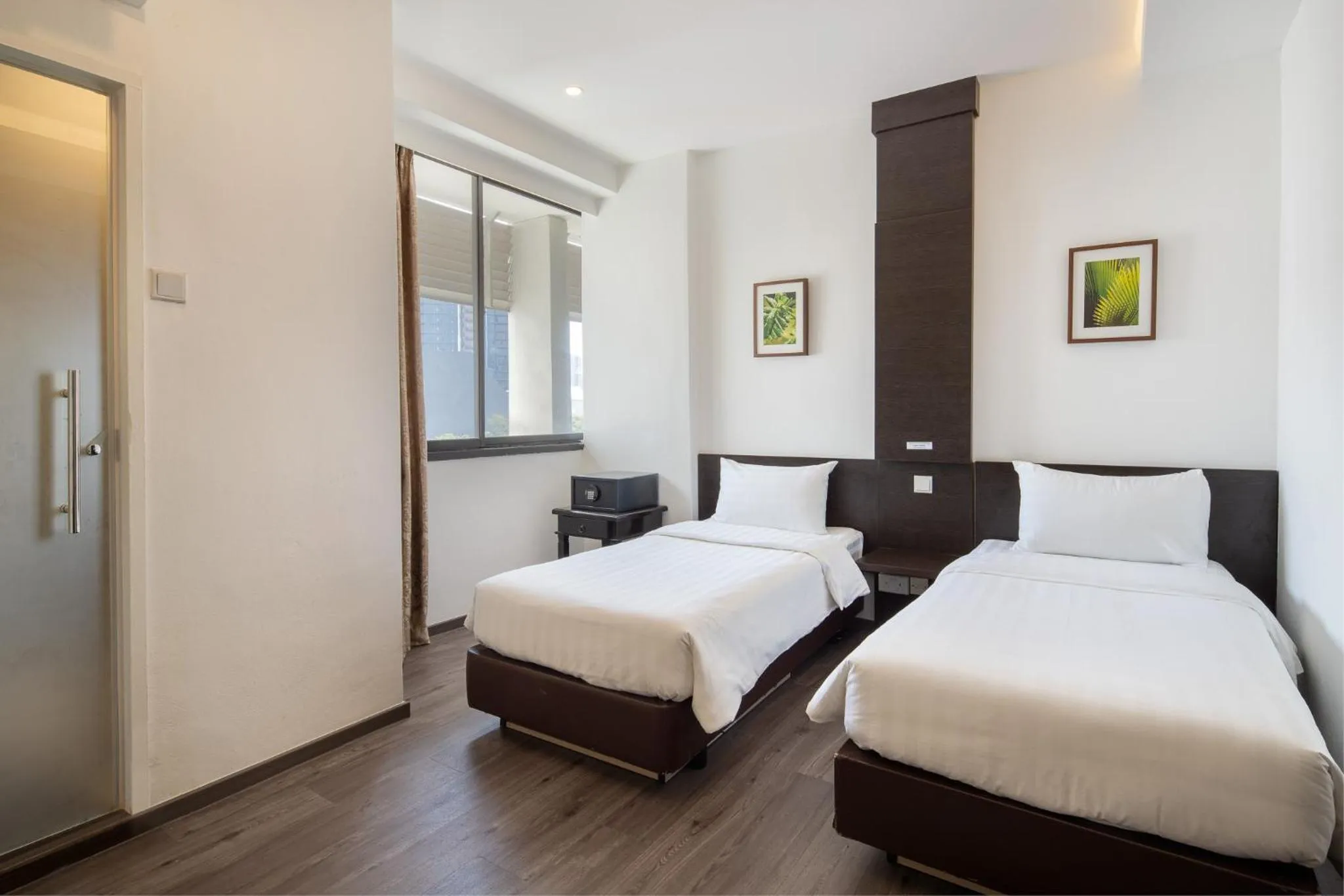Superior Twin Room in The Quay Hotel Little India at Broadway