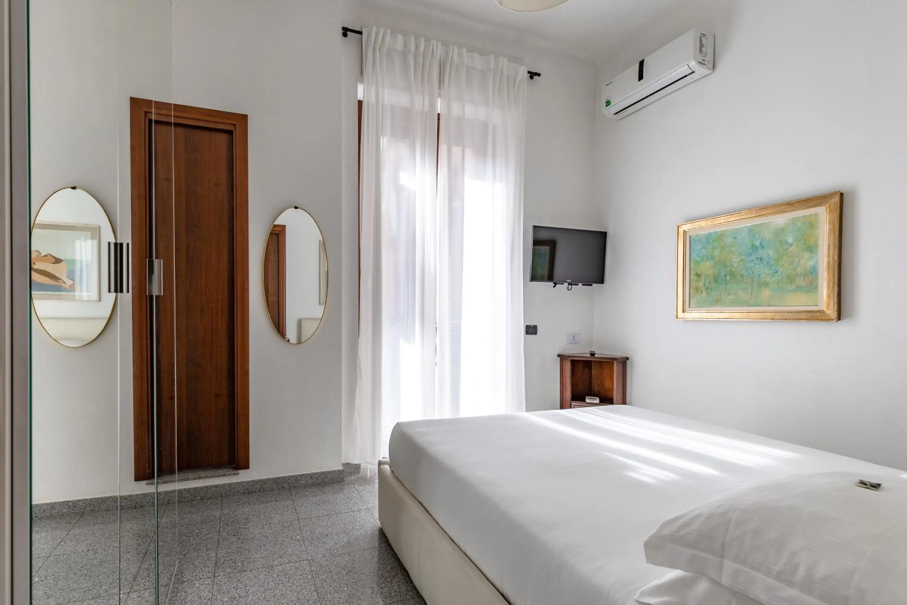 Double Room with Balcony in Aiello Suites Milan