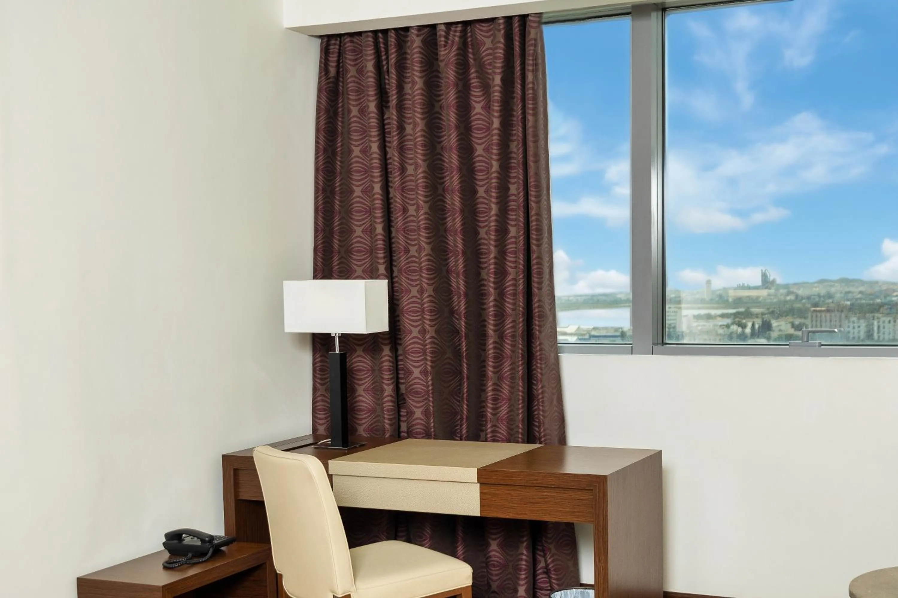 Standard Room in Radisson Blu Hotel & Convention Center, Tunis