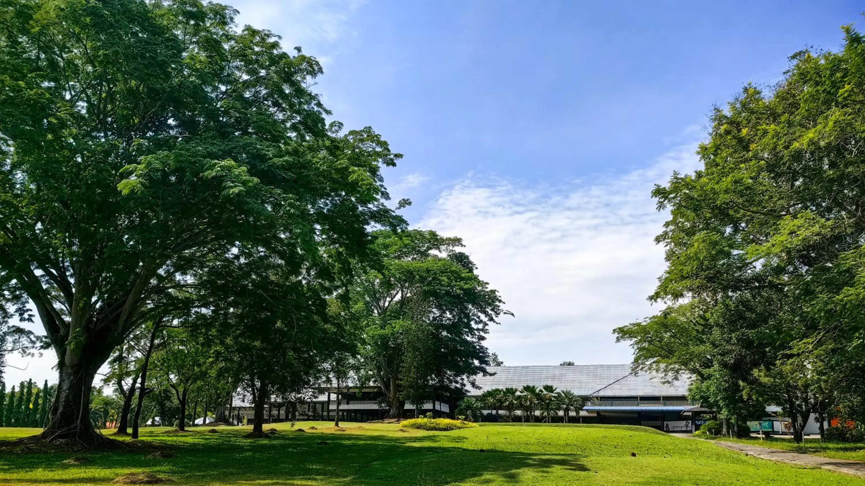 Stay & Golf - 18 hole with full board Twin Sharing in Cinta Sayang Resort