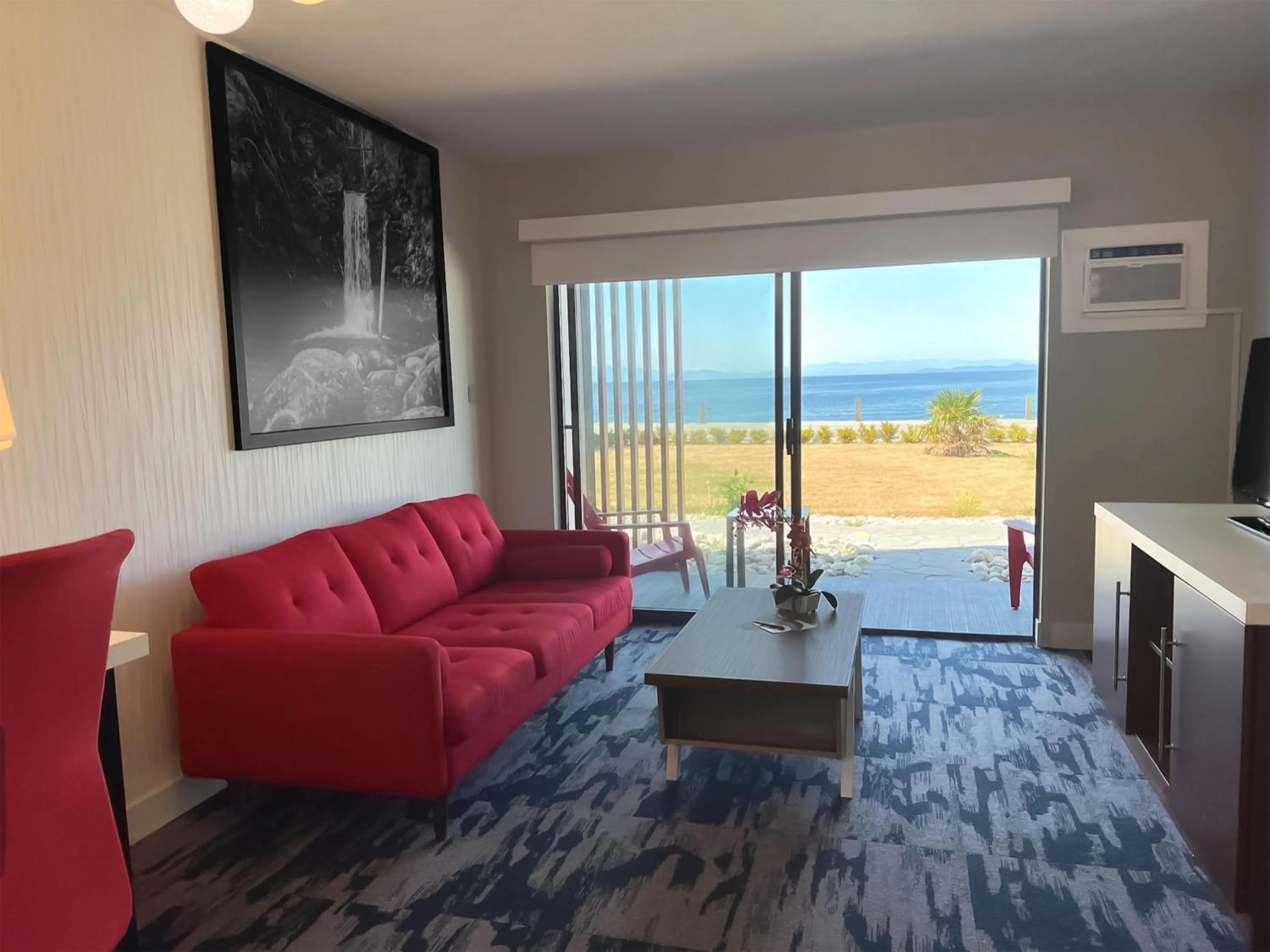 Two-Bedroom Suite in The Oceanside, a Coast Hotel
