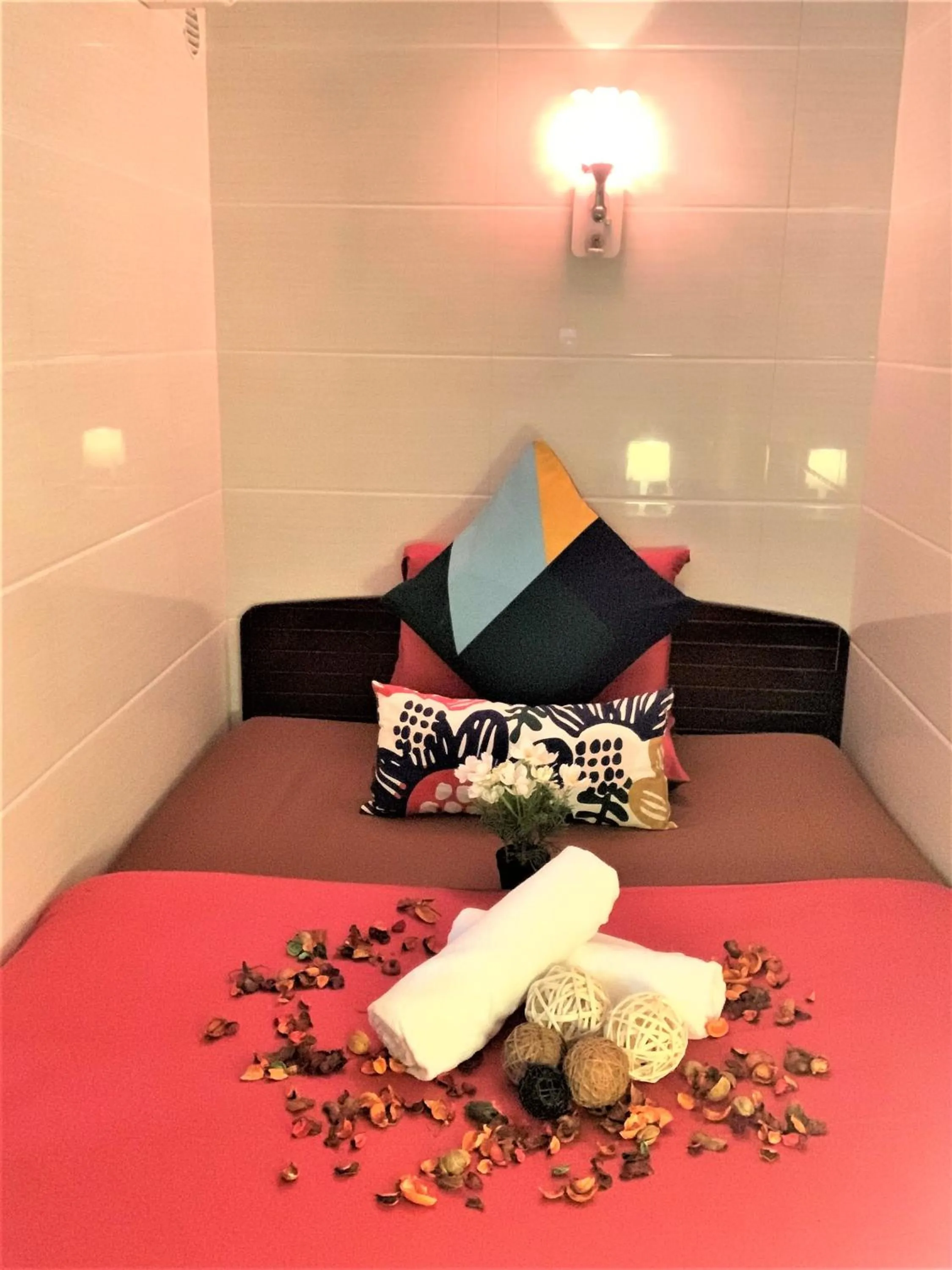 Deluxe Double Room in Cebu Inn