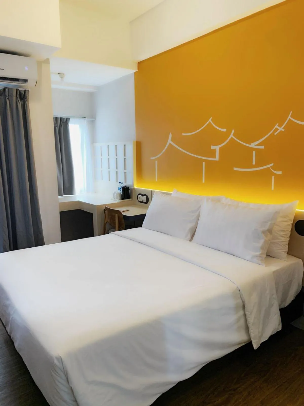 Standard Double Room in Nemuru Stay BTC