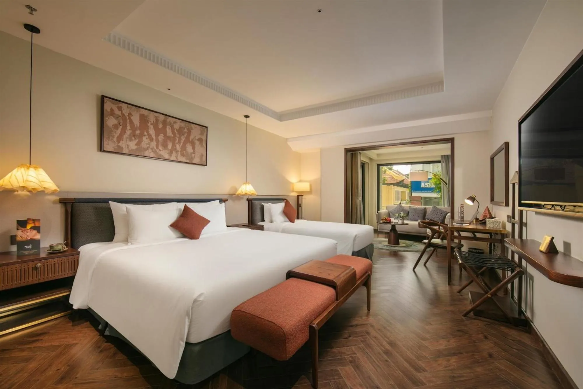 Triple Room with Balcony in HOTEL de LAGOM