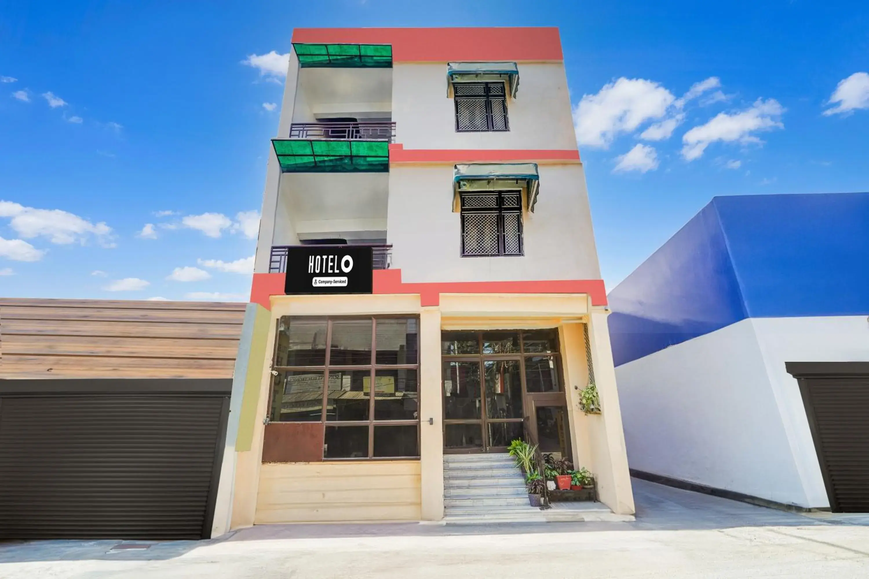 Super Hotel O Tyagi Road Near Prince Chowk Super Hotel O Tyagi Road Near Prince Chowk