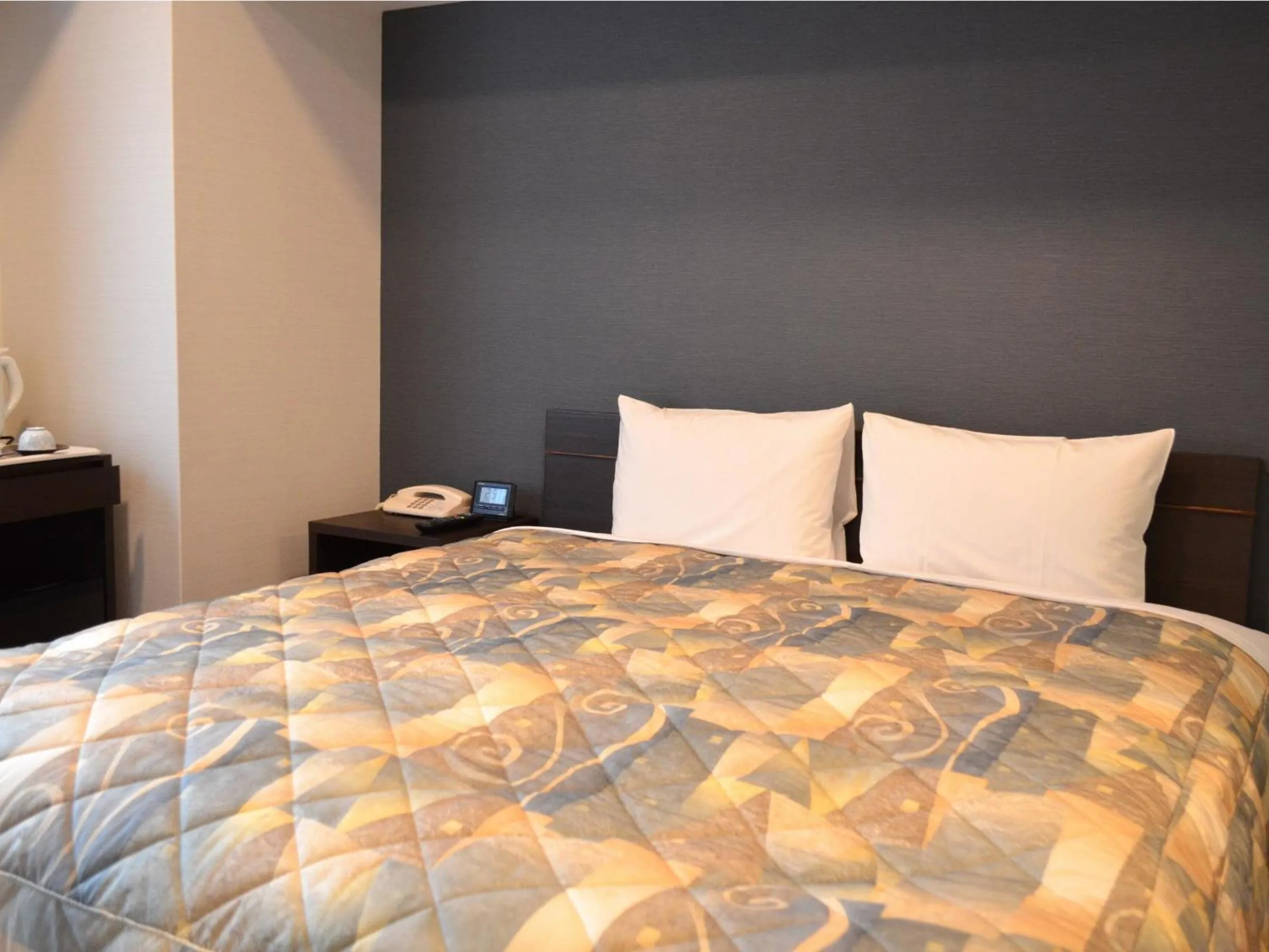 Double Room - Non-Smoking  in Yokohama Mandarin Hotel