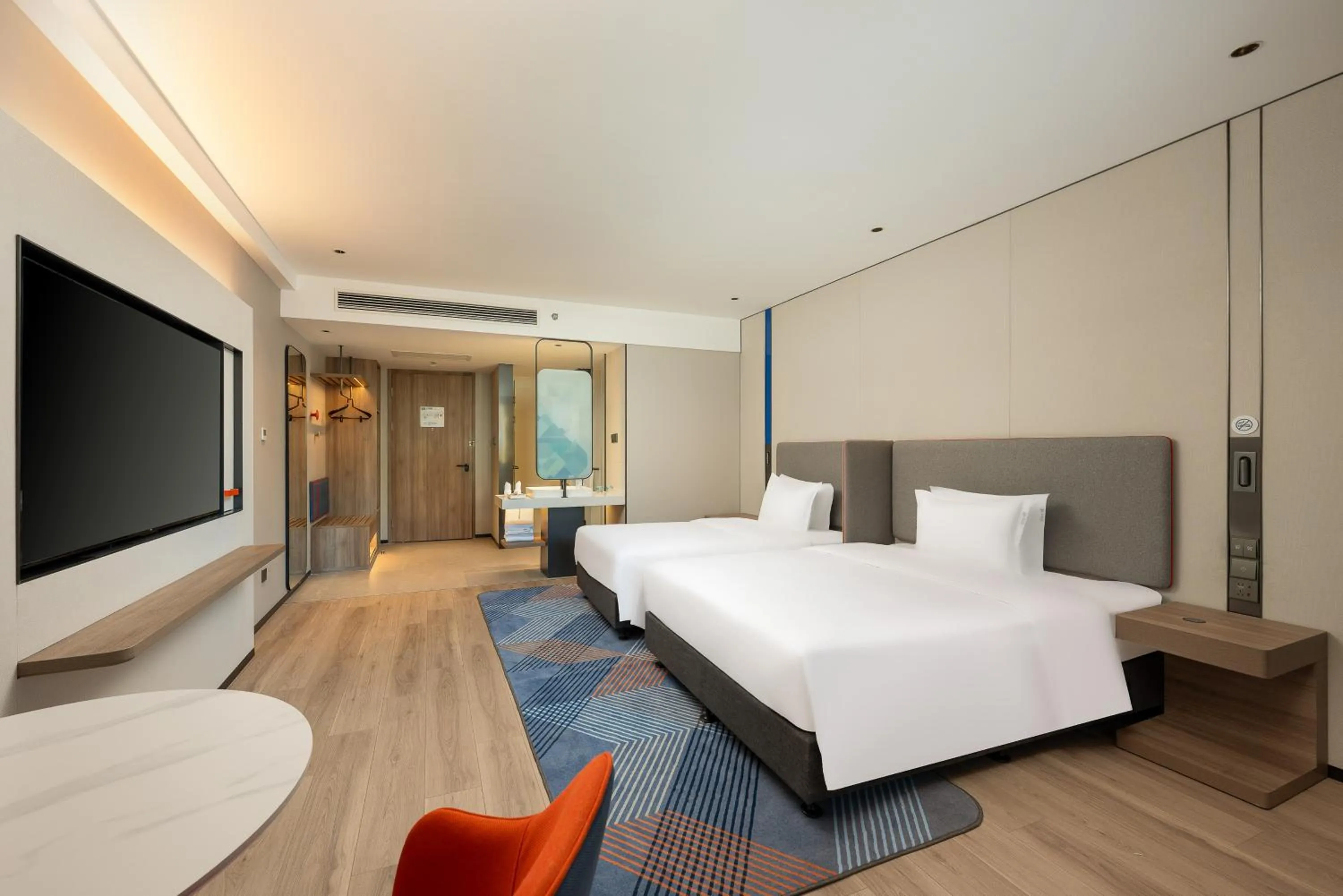 Standard Double Room with Two Double Beds in Holiday Inn Express Luoyang Longmen by IHG