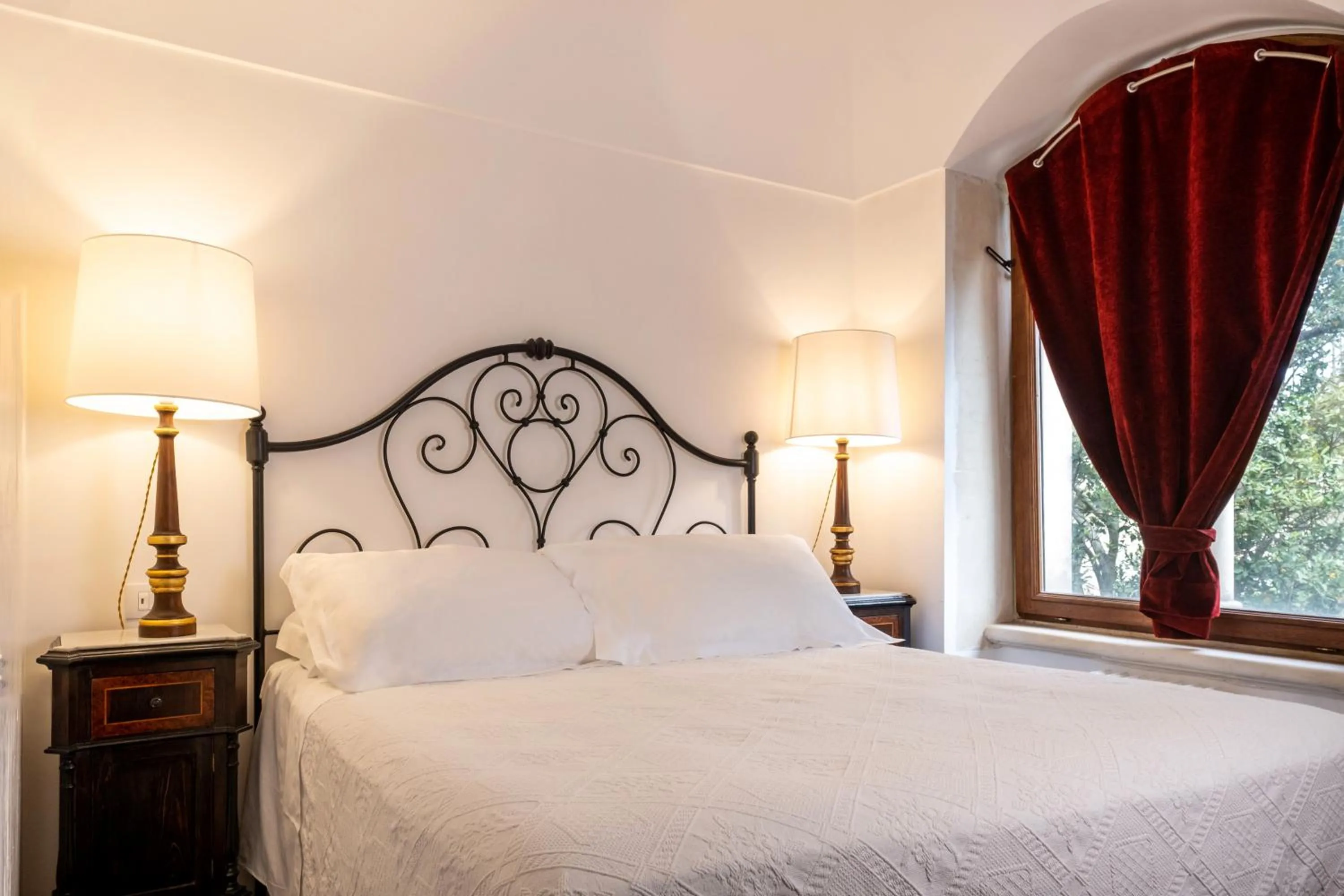 Small Double Room - single occupancy in Eremo Della Giubiliana