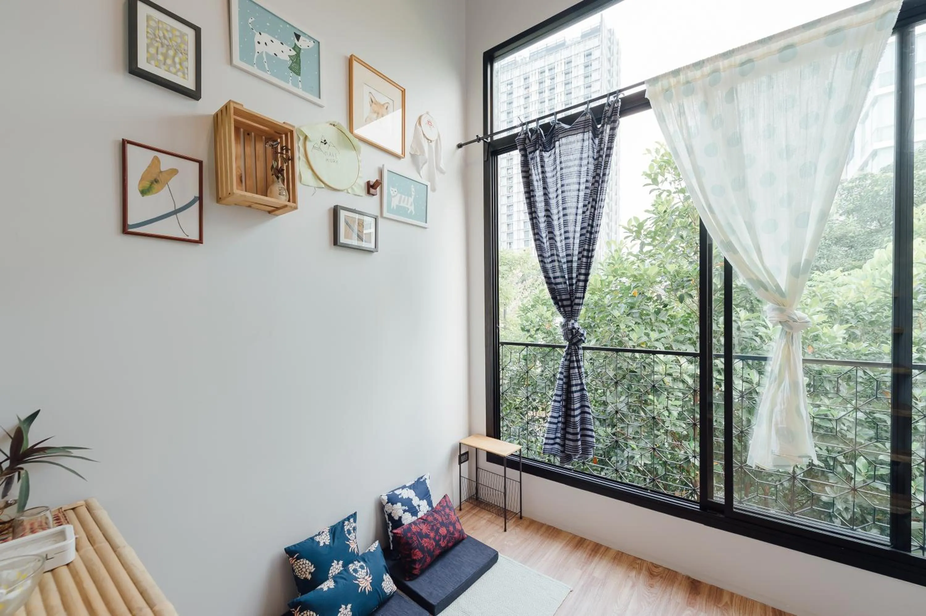 Double Room with Private Bathroom in The Yard Bangkok Hostel