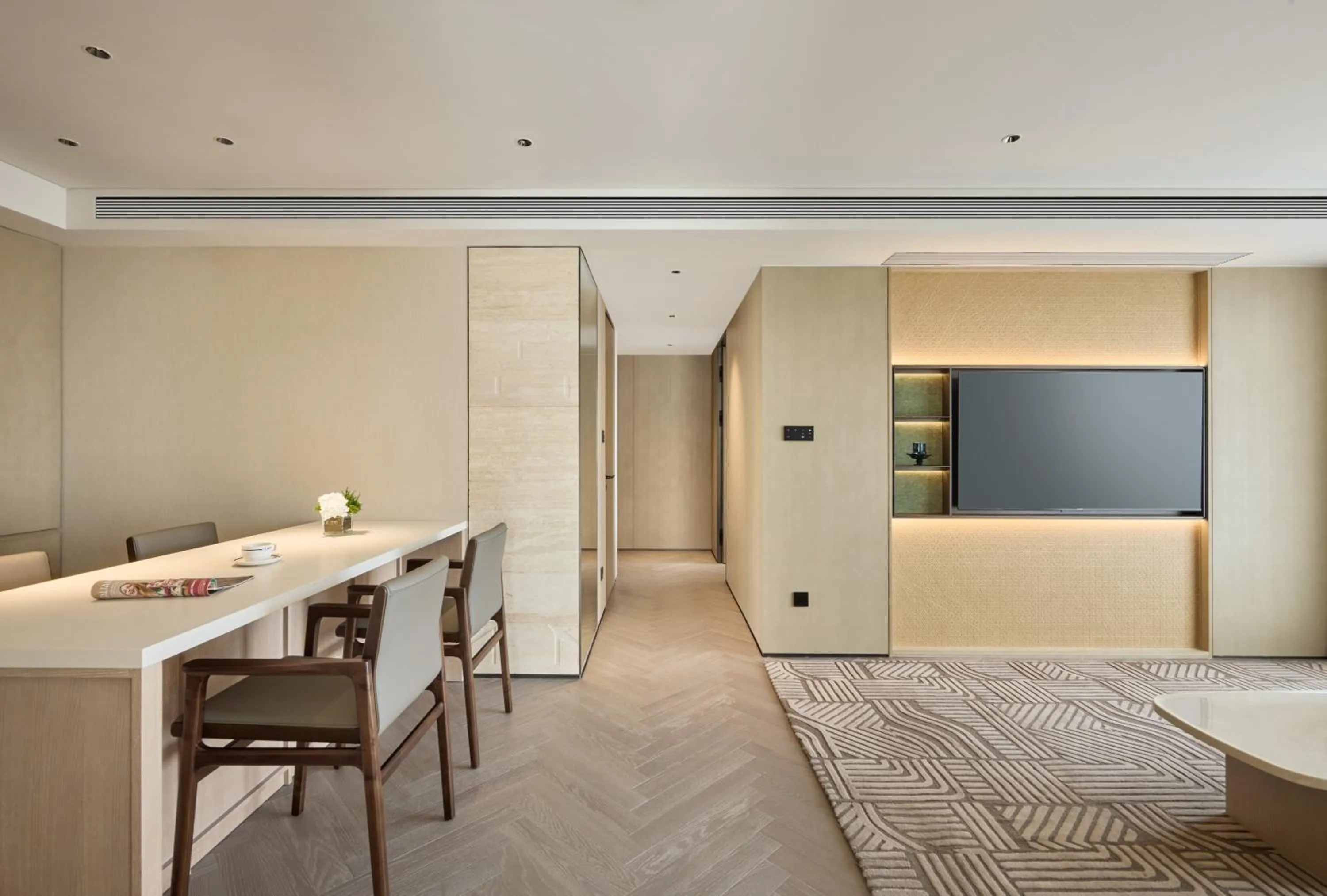 Deluxe Two-Bedroom King Suite in Ming Hotel Nanjing - MGallery Collection