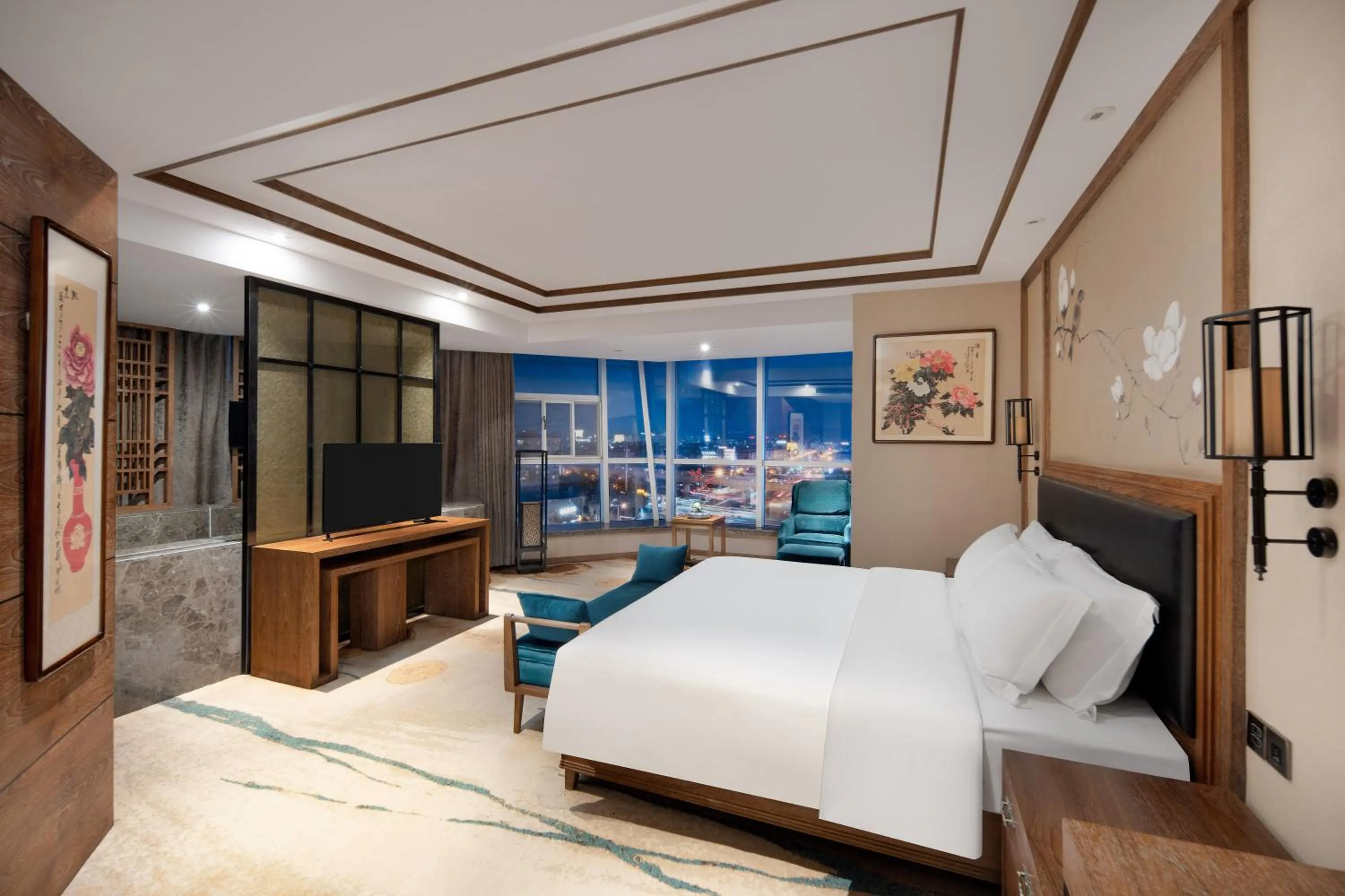 Superior Suite in Grand Mercure Kunming South