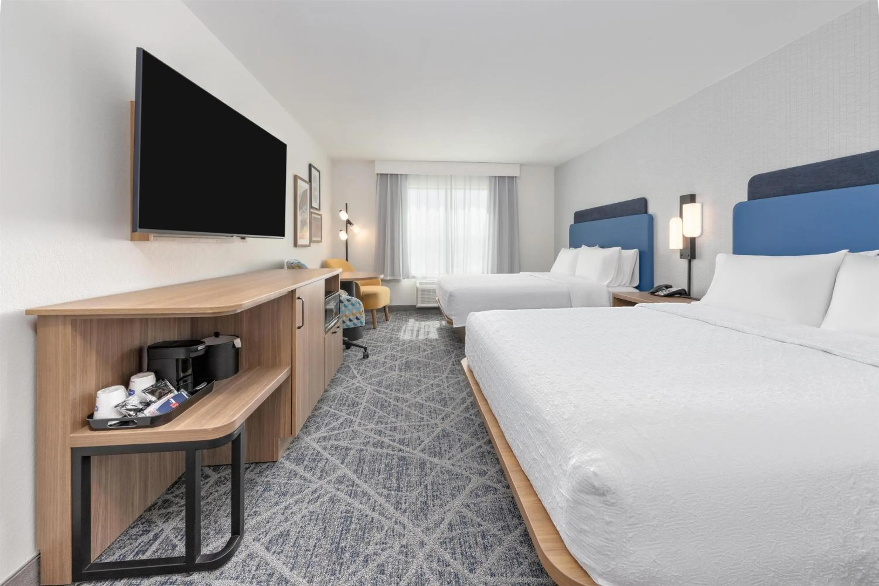 Queen Room with Two Queen Beds - Mobility Access in Hampton Inn & Suites by Hilton Little Rock Airport
