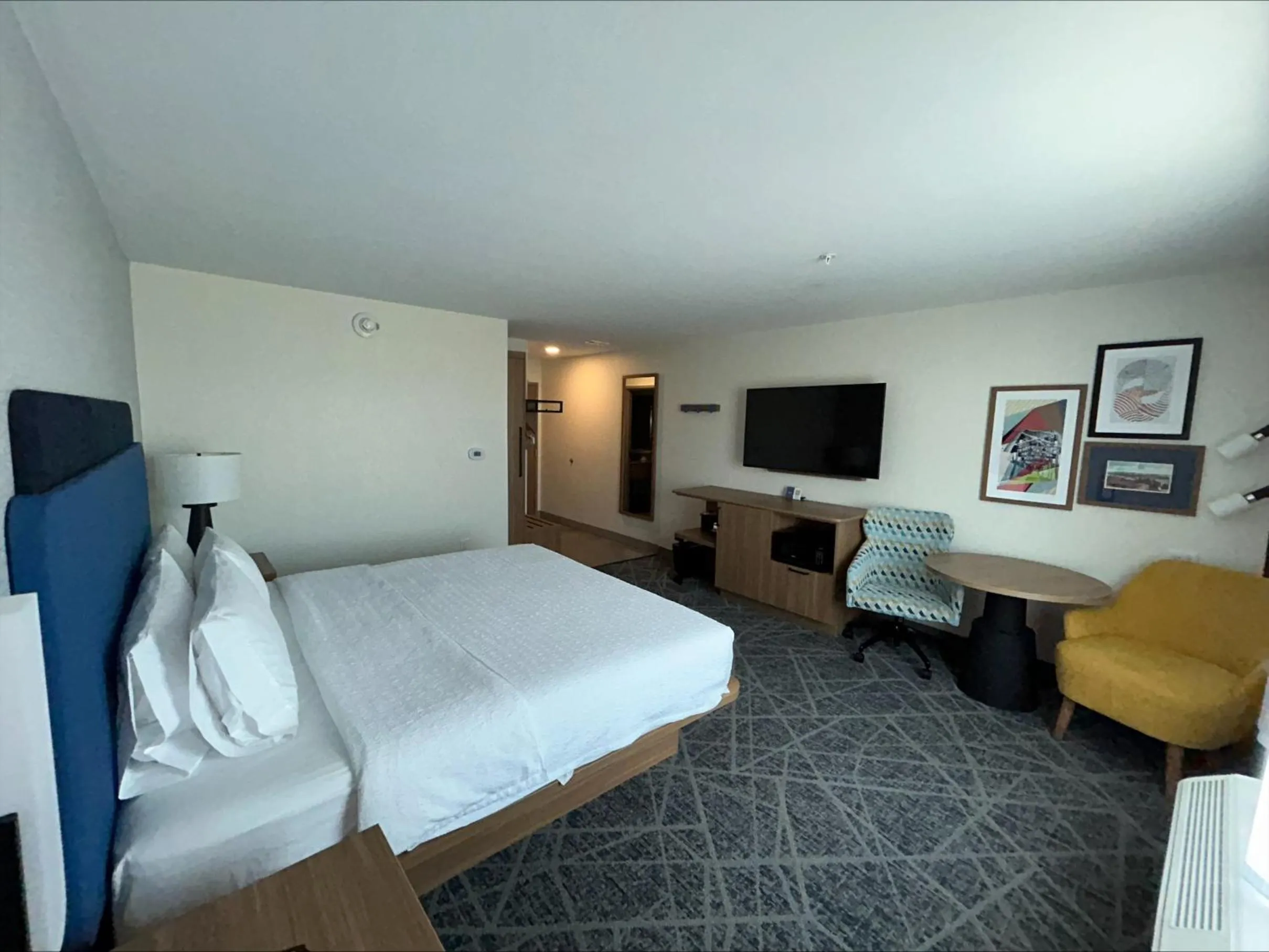King Room in Hampton Inn & Suites by Hilton Little Rock Airport