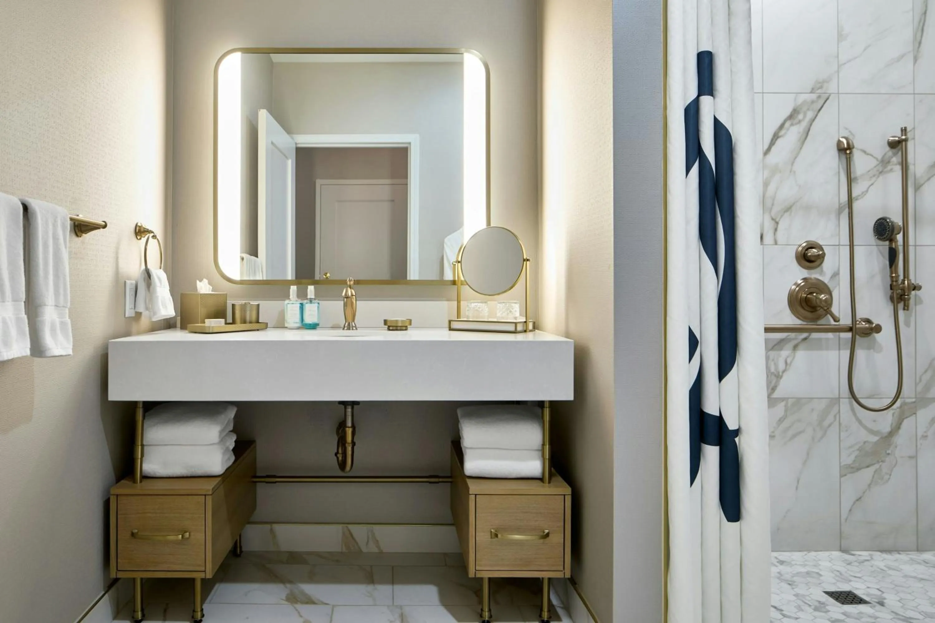 Air King Studio with Roll-In Shower and City View - Mobility Accessible in The Olive Ann Hotel, Grand Forks, a Tribute Portfolio Hotel