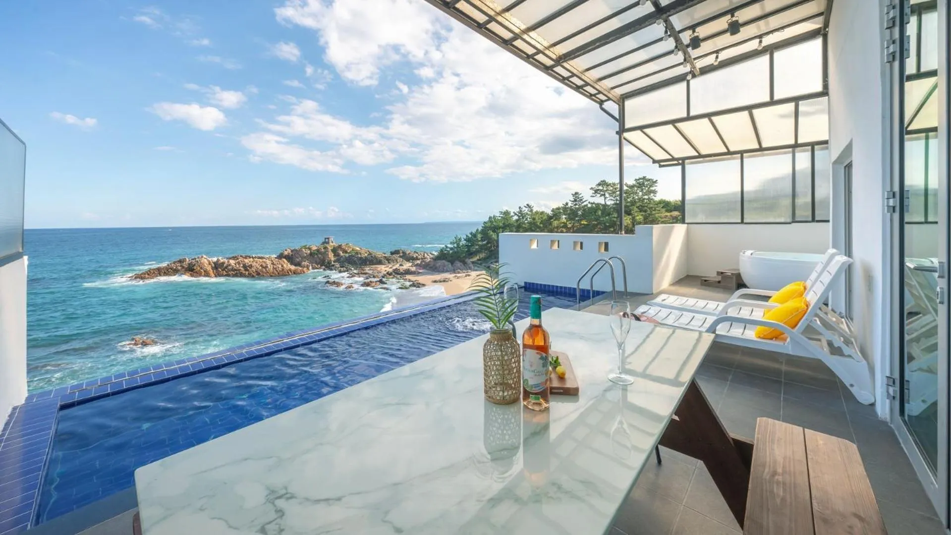 yeongdeok chaeumneul poolvilla