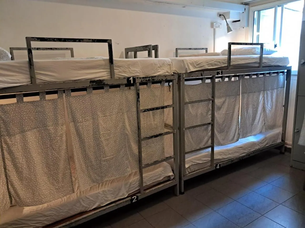 Single Bed in Dormitory Room in Campbell Inn