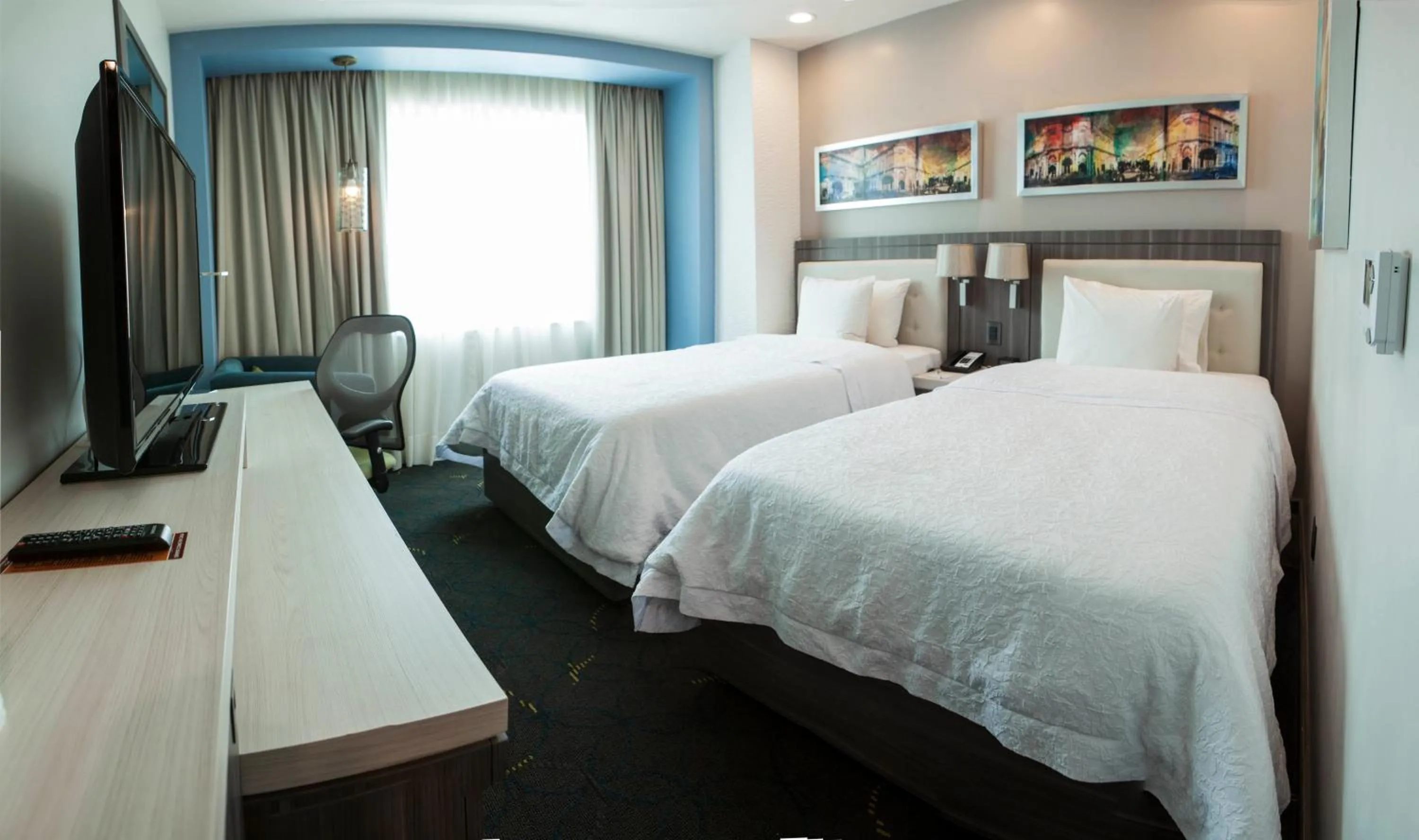 Standard (4 Adults) in Hampton Inn & Suites by Hilton Aguascalientes Aeropuerto