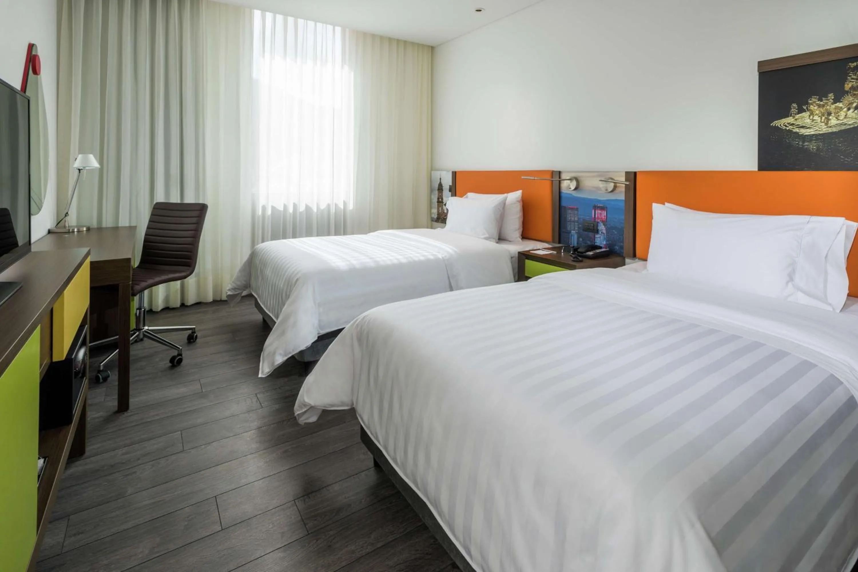 Twin Room in Hampton by Hilton Bogota Usaquen