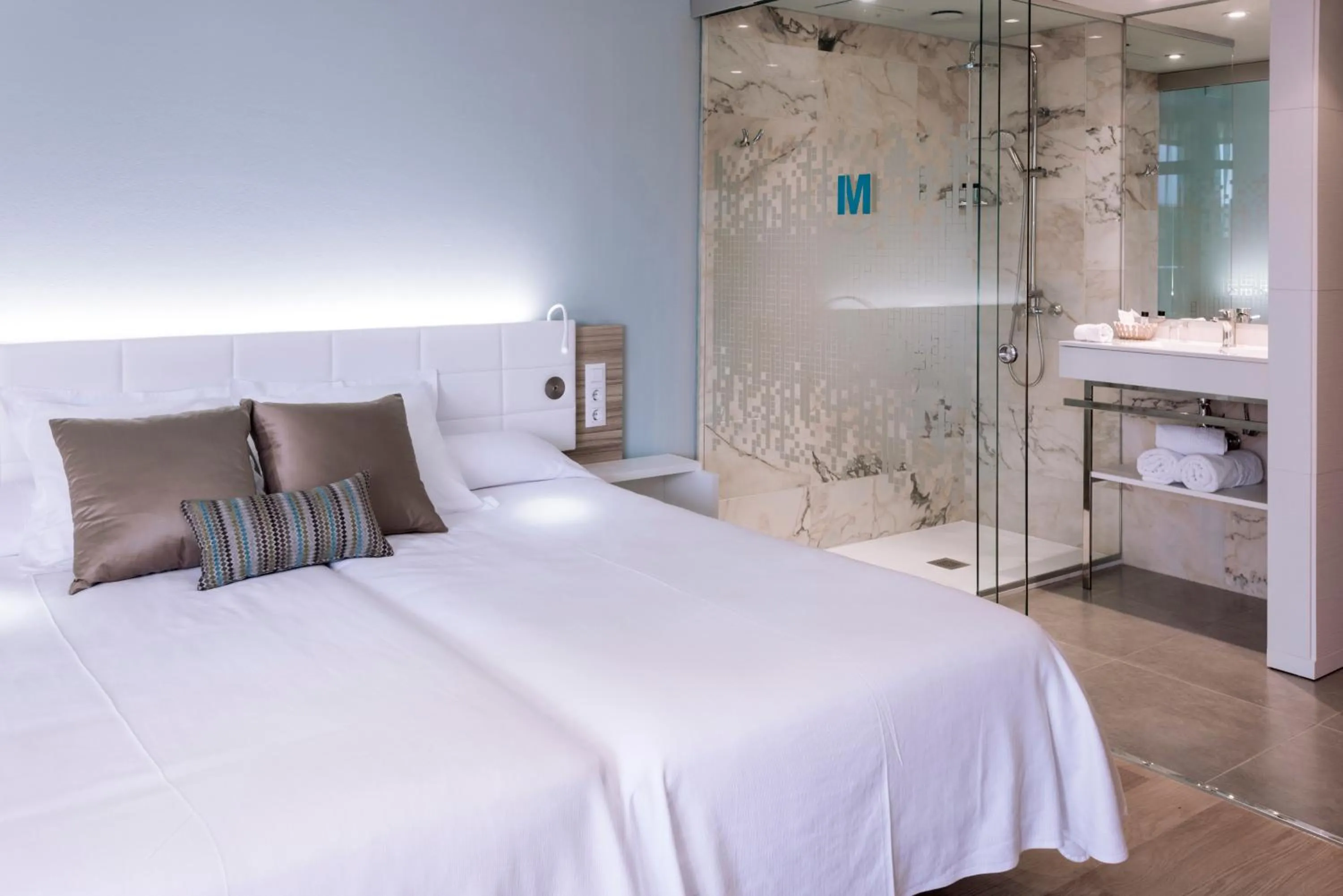 Superior Room with Garden View in Mònica Hotel