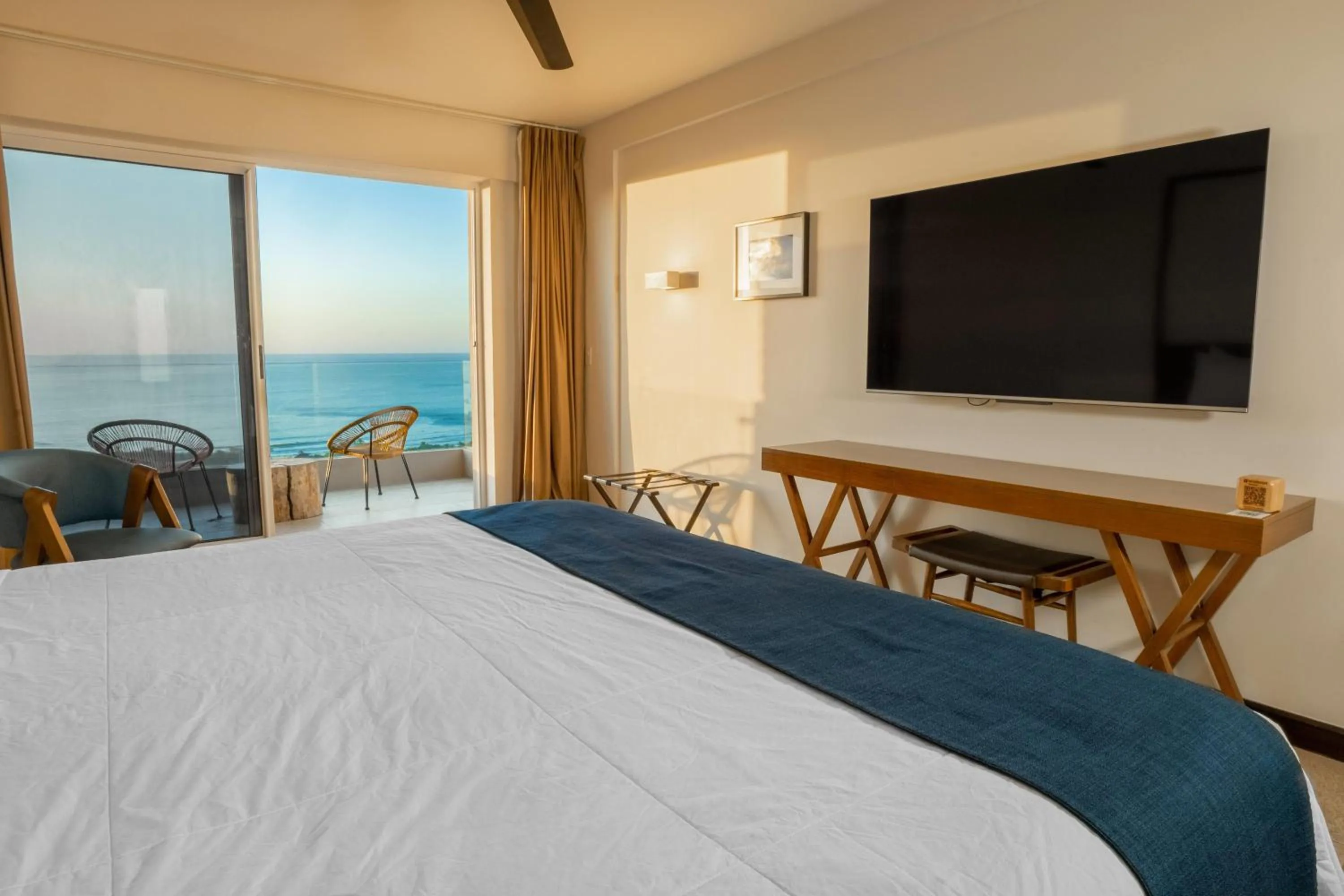 Premium Concept King Room with Ocean View - Non-Smoking in Wyndham Tamarindo