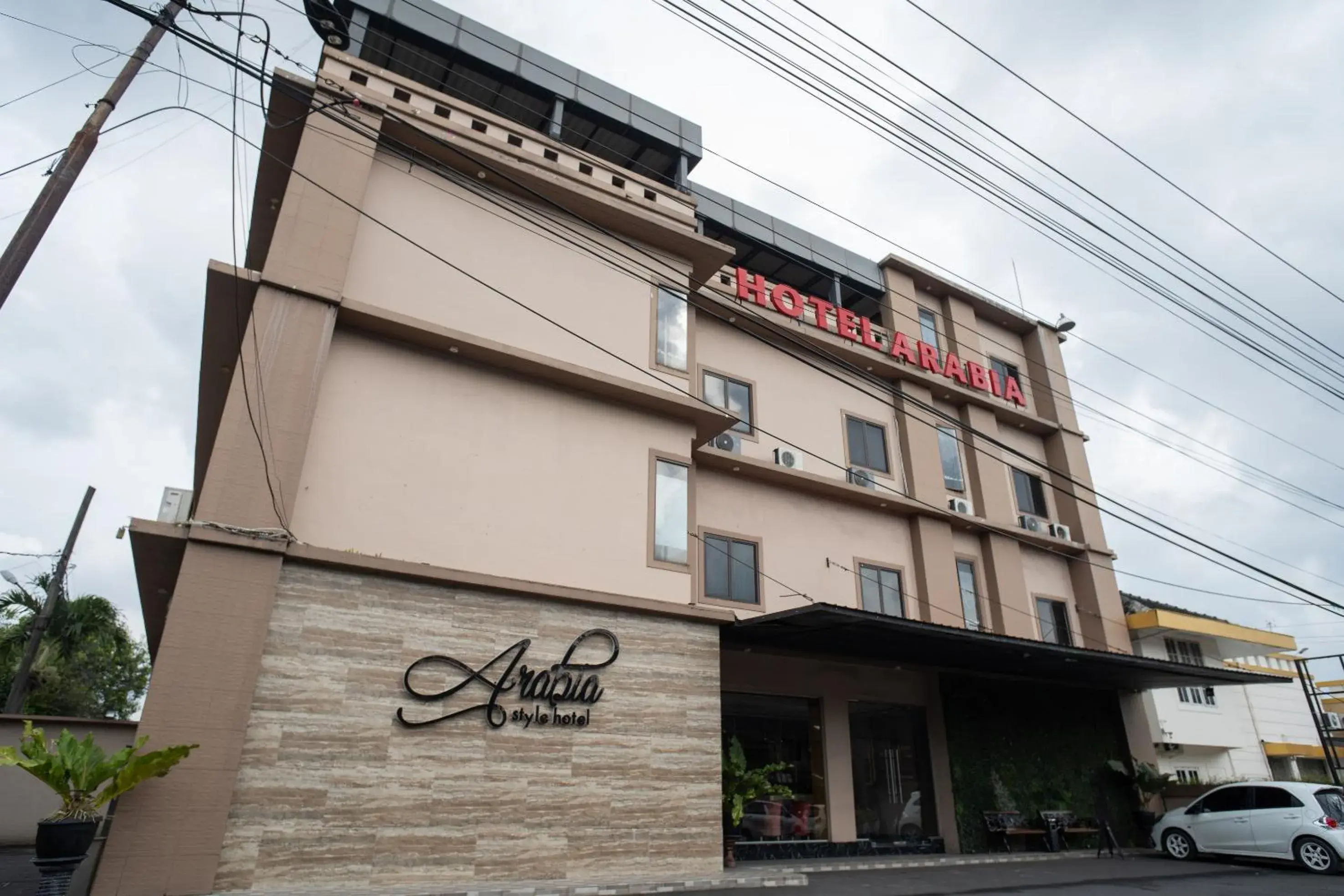 A'rabia Style Wahid Hasyim A'rabia Style Wahid Hasyim