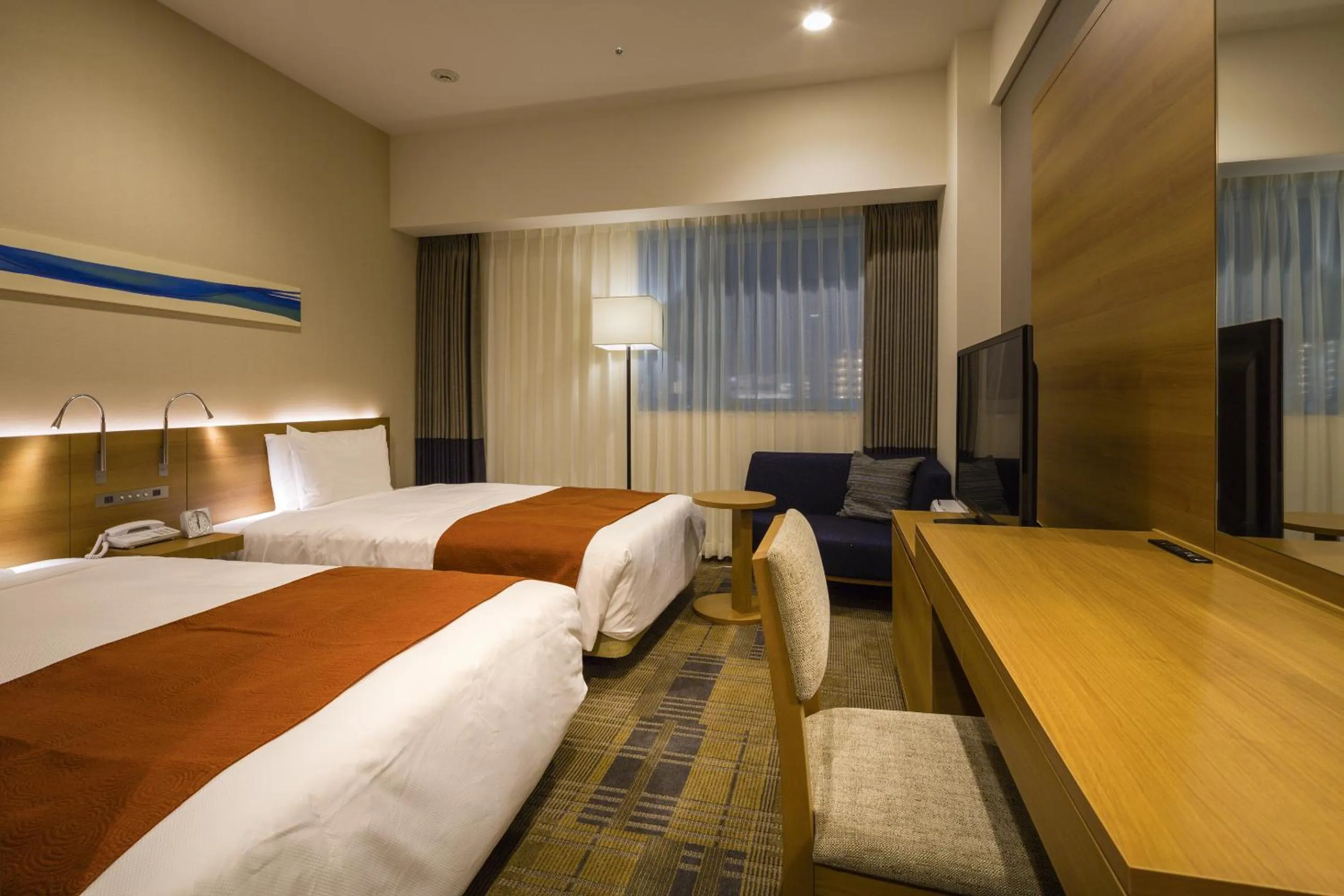 Twin Room - single occupancy - Non-Smoking in Hotel Sunroute Chiba