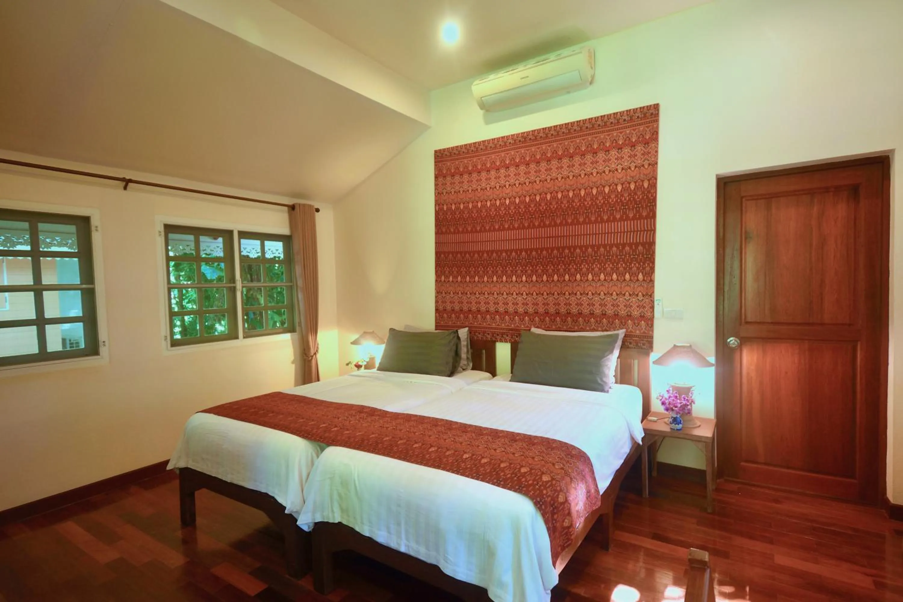 Deluxe Twin Room in Monoceros Resort