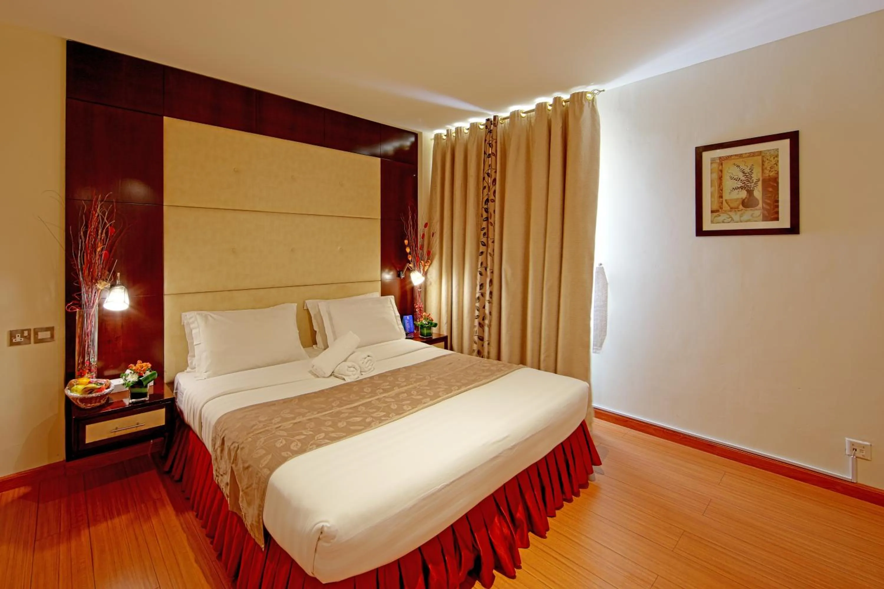 Executive Suite in Manhattan Avenue Hotel