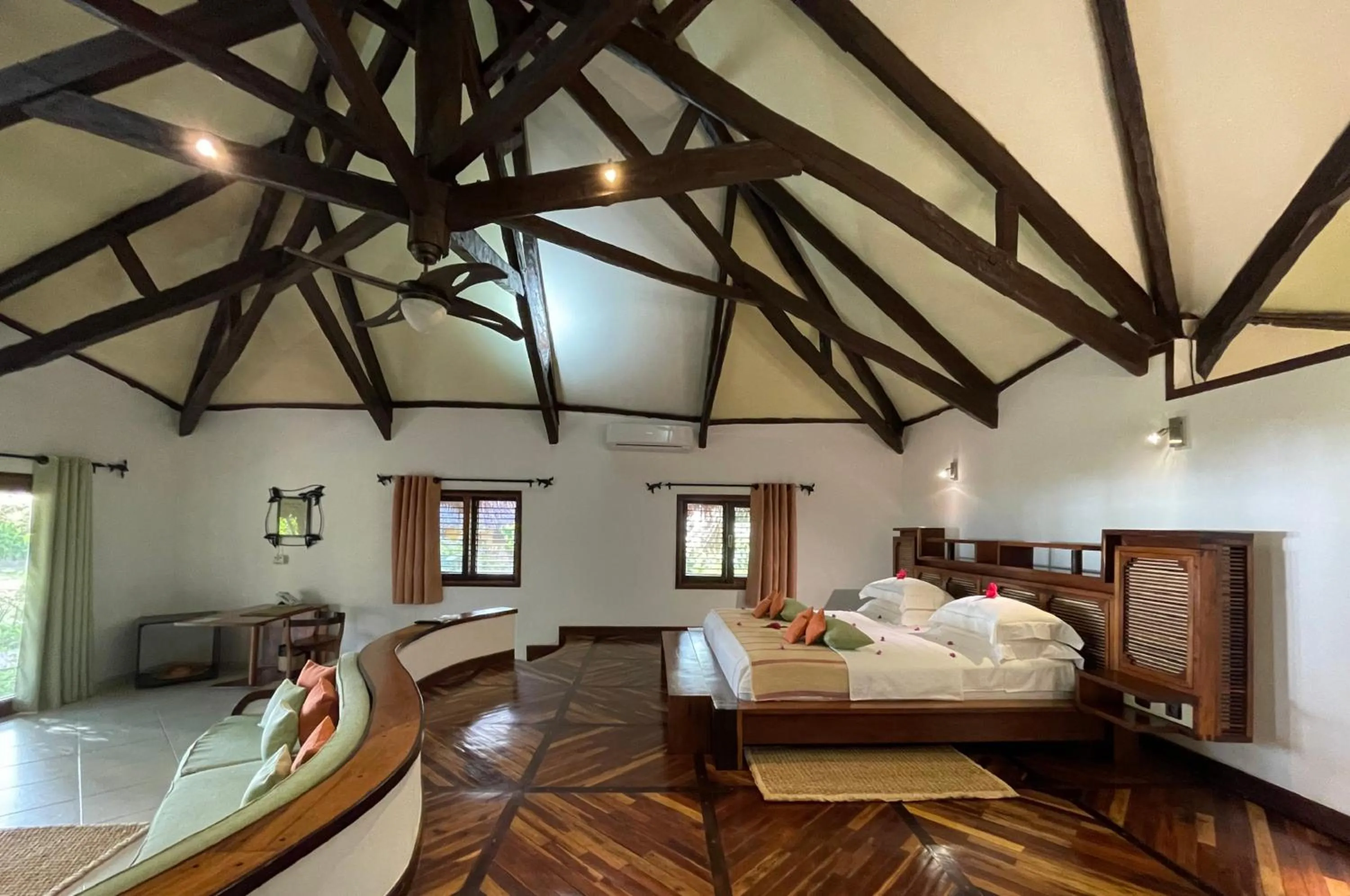 Bungalow with Sea View in Ravintsara Wellness Hotel