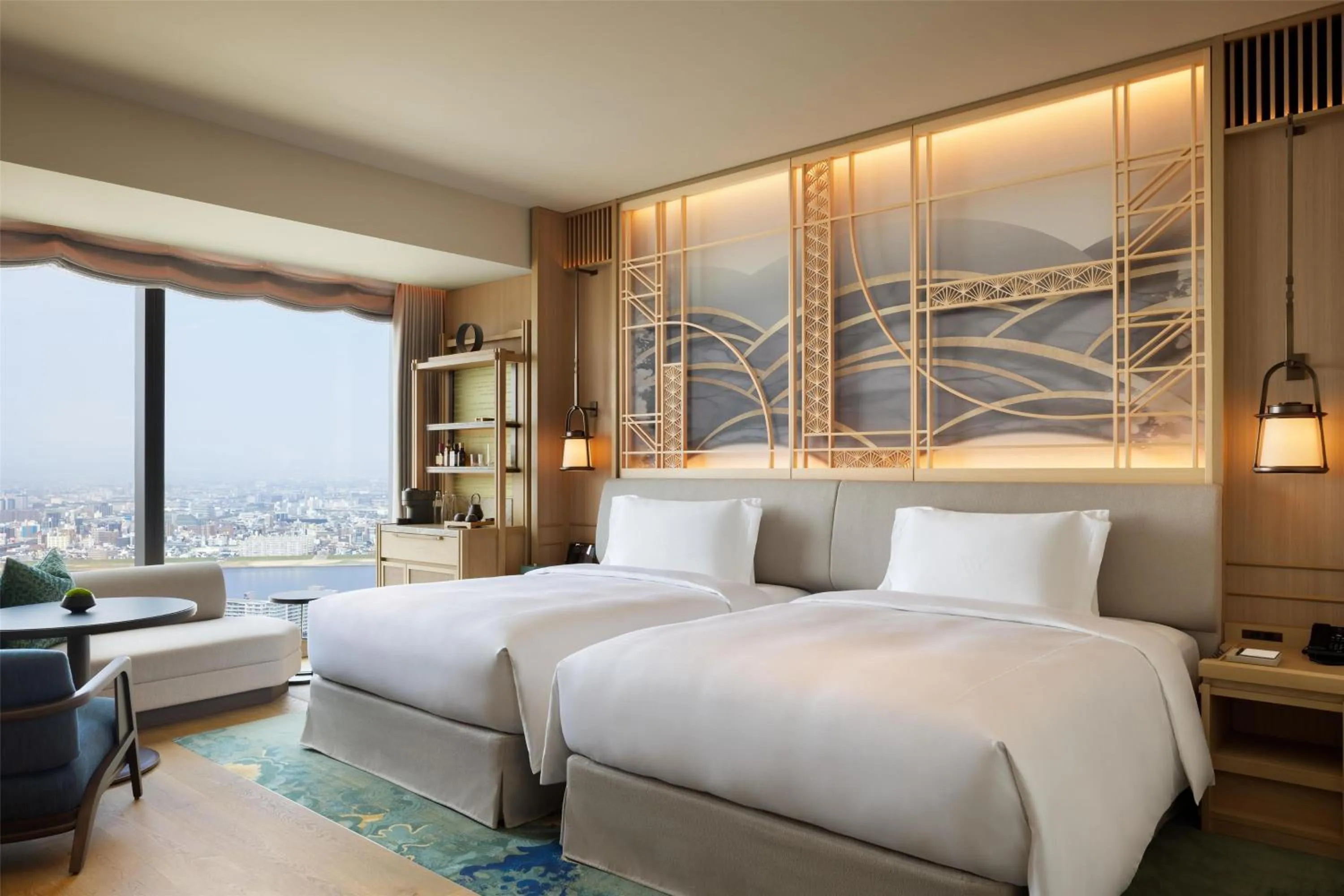 Premier Queen Room with Two Queen Beds and River View in Waldorf Astoria Osaka