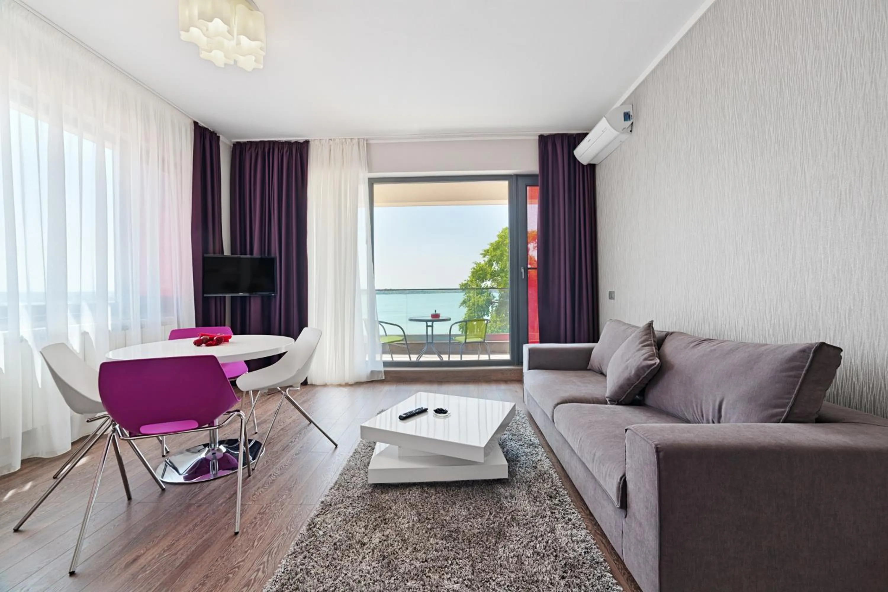 Two-Bedroom Apartment in Tomis Garden Apartments Mamaia