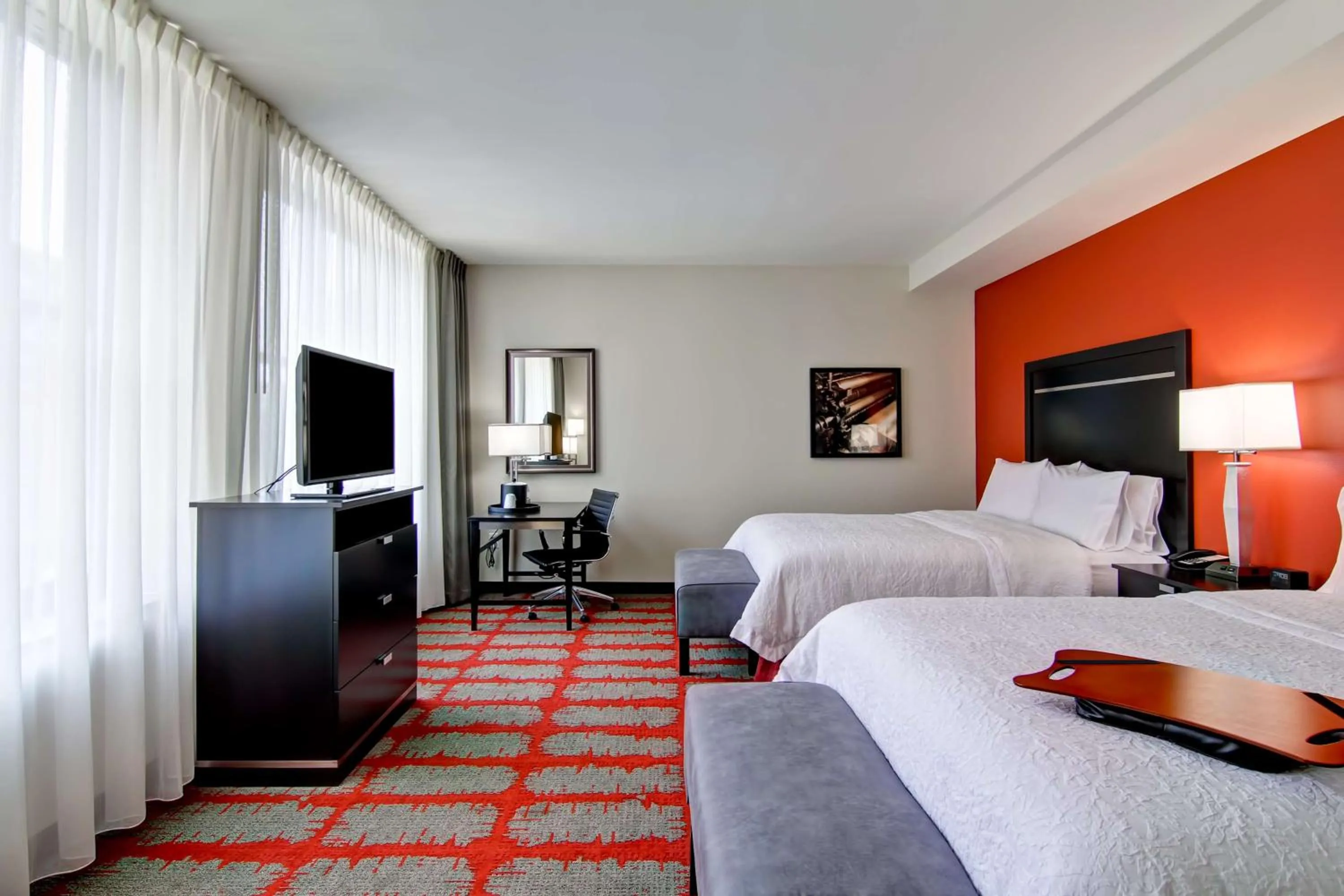 Queen Room with Two Queen Beds - Non-Smoking in Hampton Inn and Suites Cincinnati - Downtown
