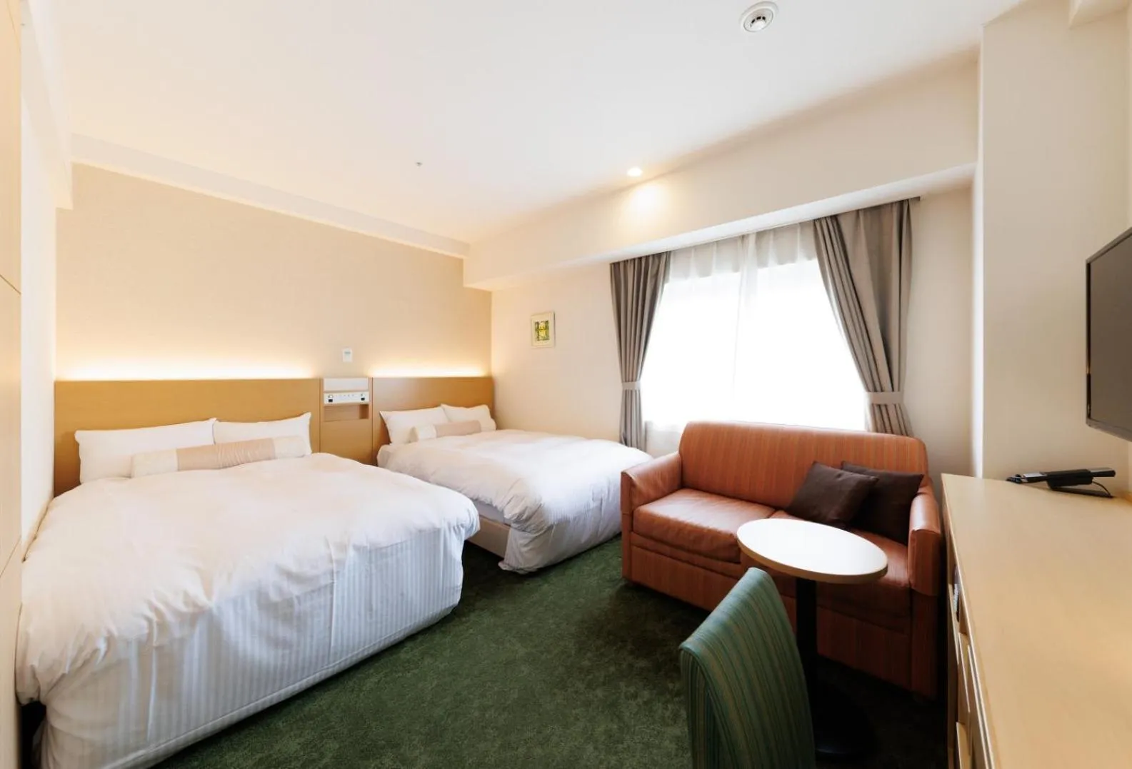 Twin Room in Hotel ARU KSP