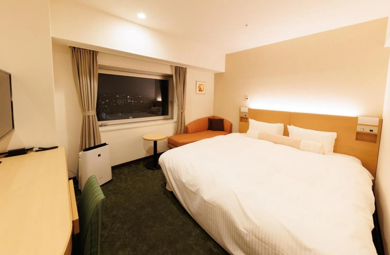 Queen Room in Hotel ARU KSP