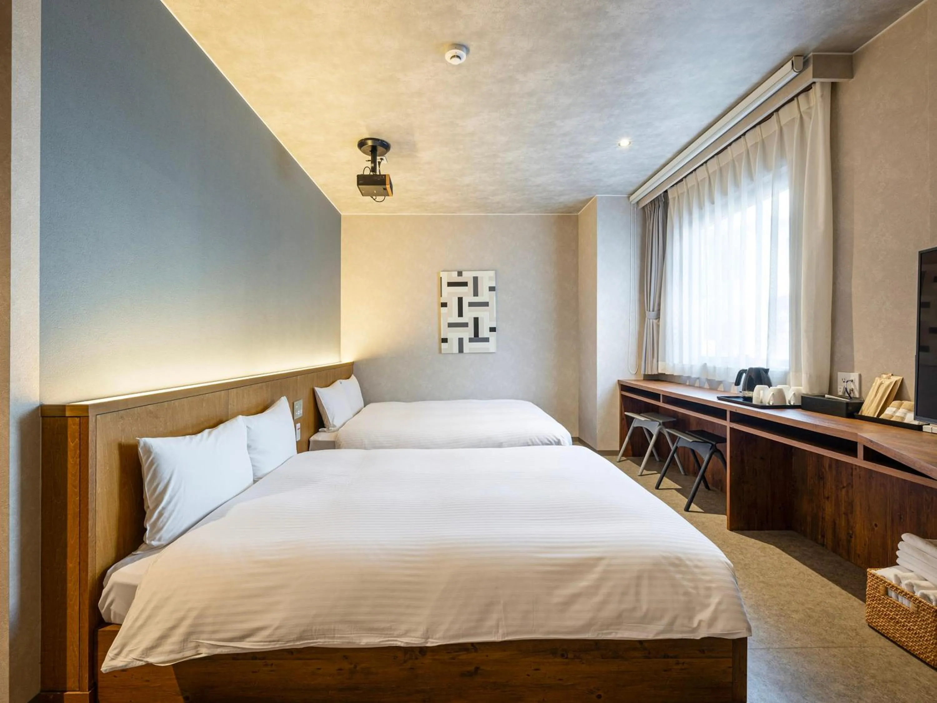 Twin Room - Disability Access Non-Smoking in LACER OKINAWA NAHA Miebashi