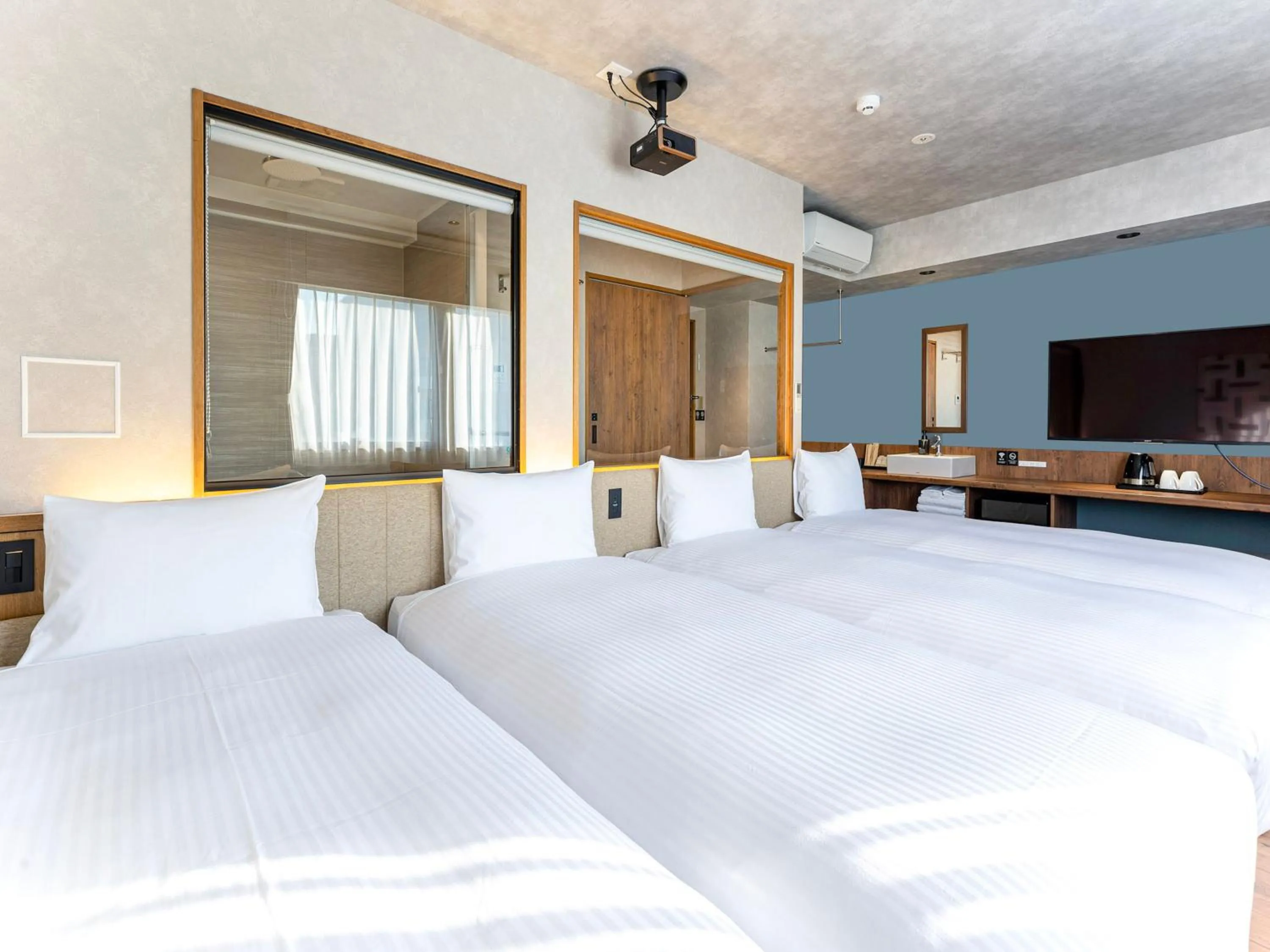 Quadruple Room Non-Smoking in LACER OKINAWA NAHA Miebashi