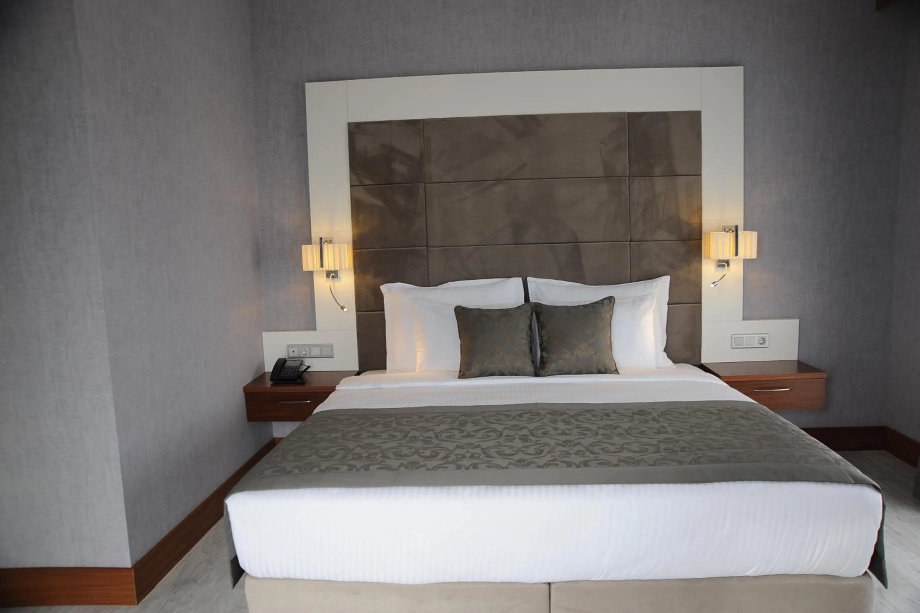 Standard Double or Twin Room in Elite Hotels Darica Spa & Convention Center