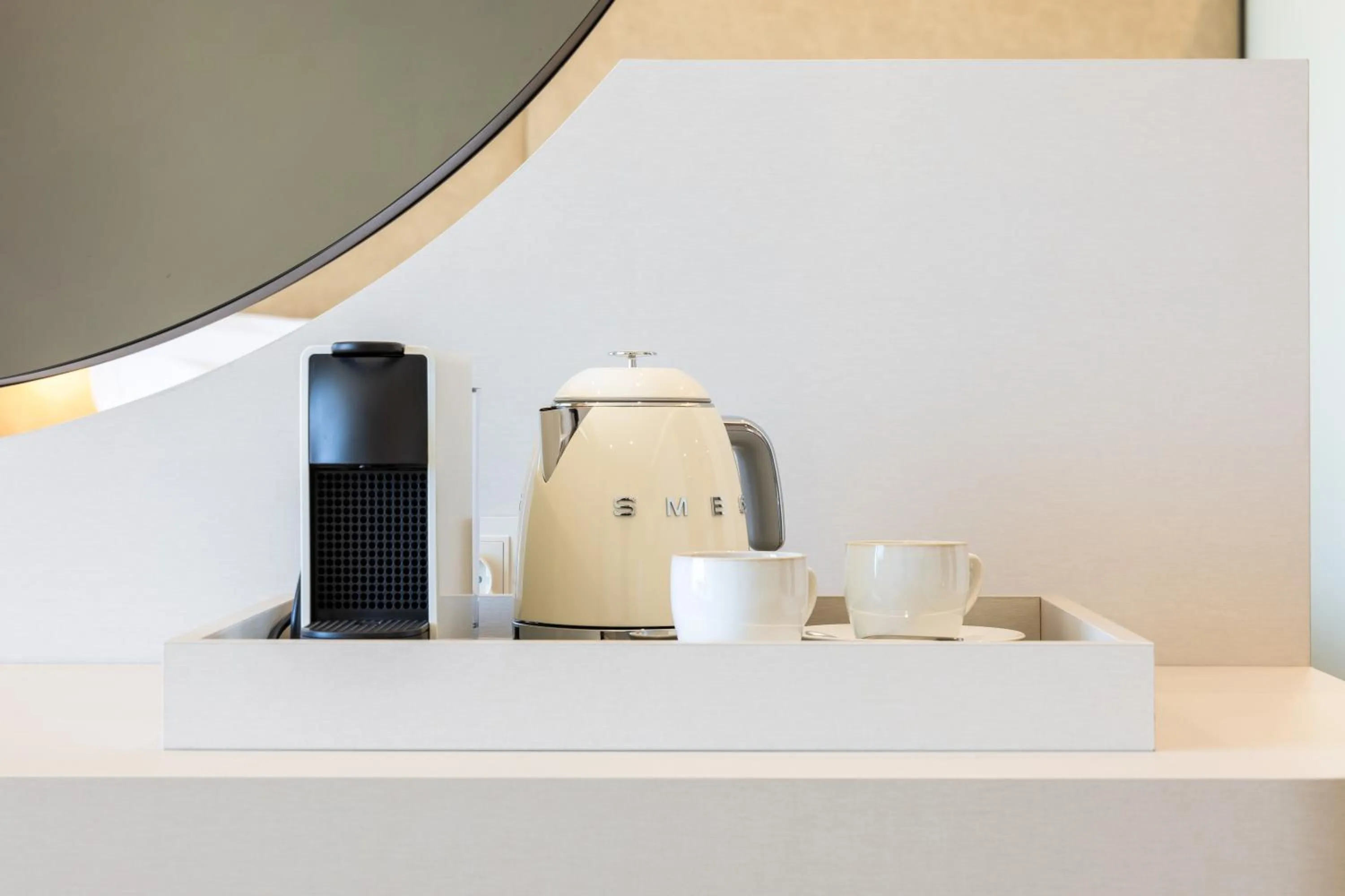 Superior Suite with Sea View in Castelo Suites Hotel