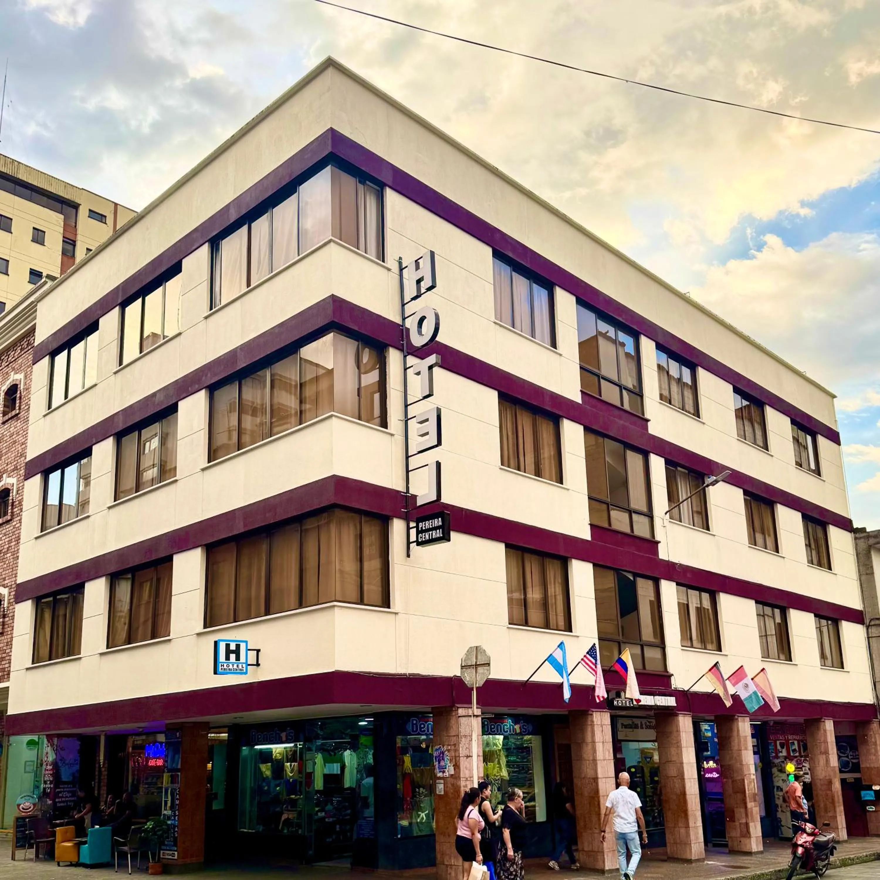 Hotel Pereira Central