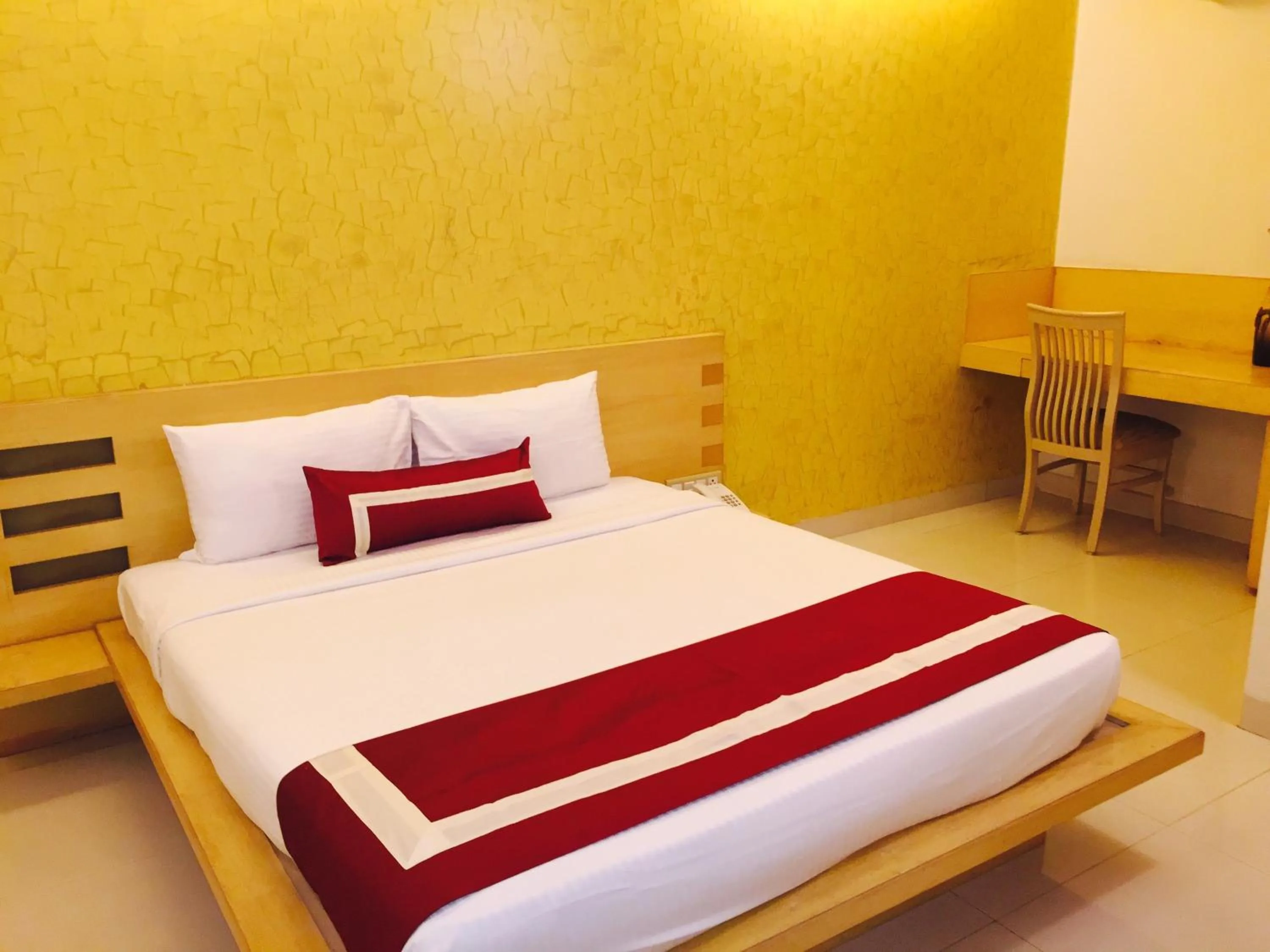 Deluxe Suite in Octave Hotel & Spa - Marathahalli