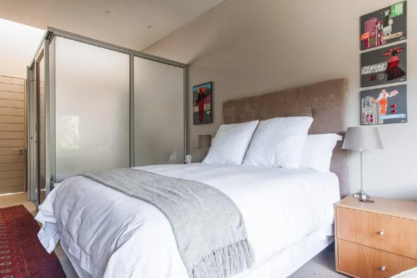 Deluxe Double Room - single occupancy in Houghton Place