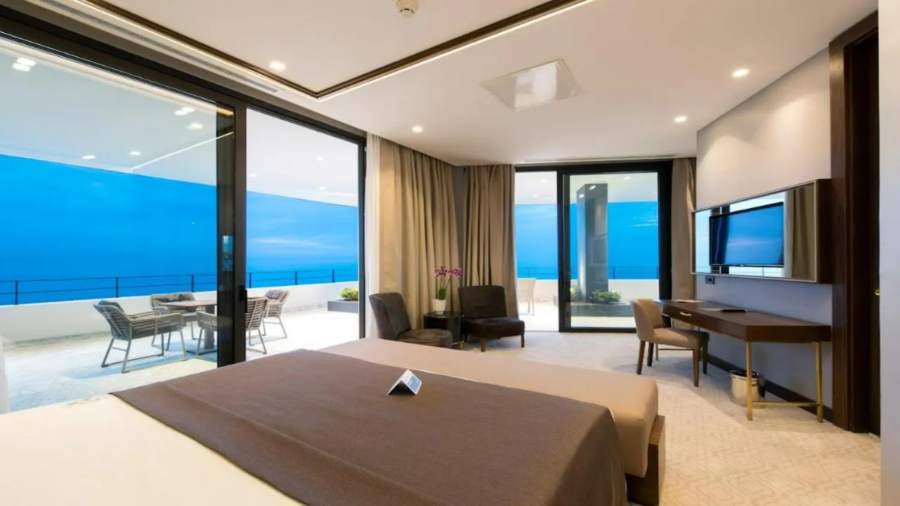 Master Suite with Sea View in Ramada Plaza Hotel & Spa Trabzon