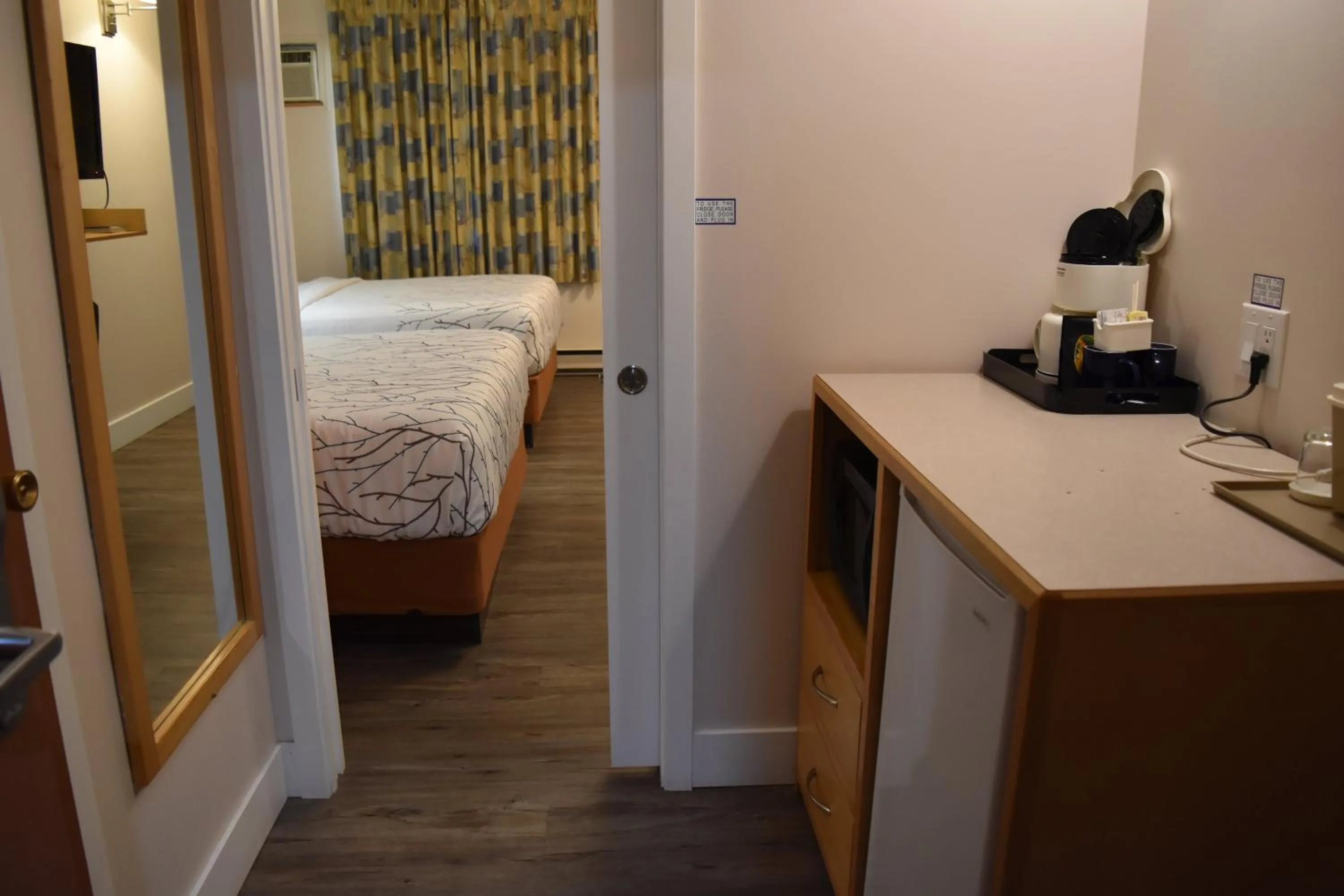 Queen Room with Two Queen Beds in Canadas Best Value Inn & Suites-Castlegar