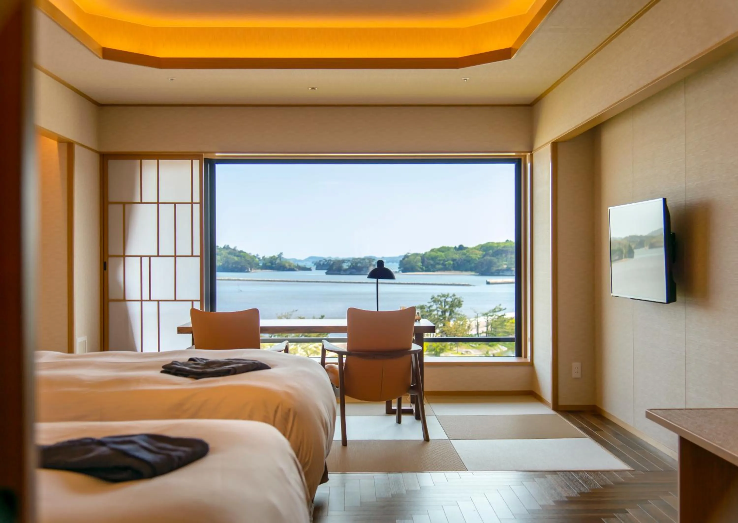 Deluxe Twin Room with Sea View in Matsushima Ichinobo