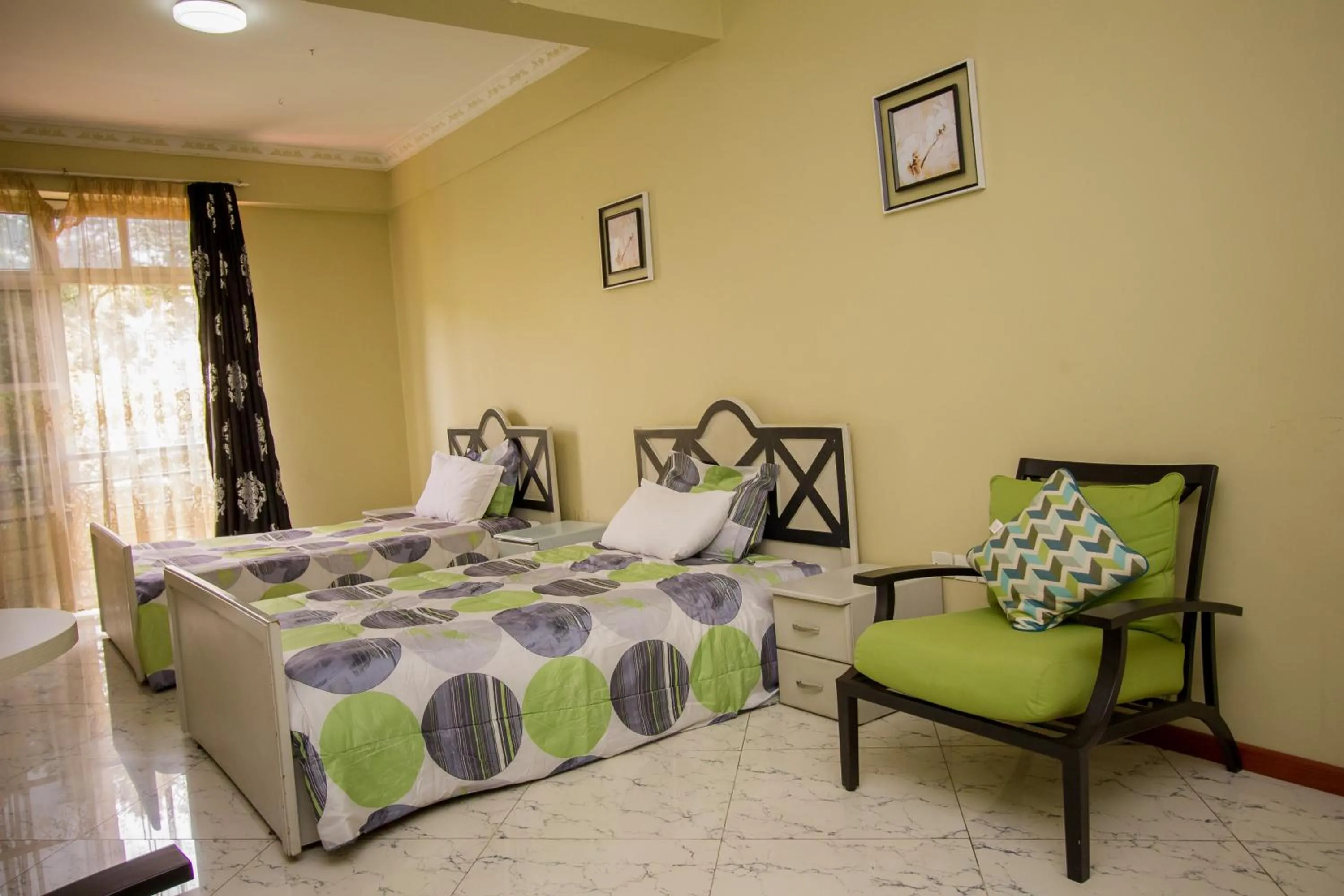 Executive Twin Room in Grand Global Hotel