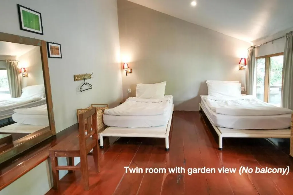Twin Room with Shared Bathroom in Here Hostel Bangkok